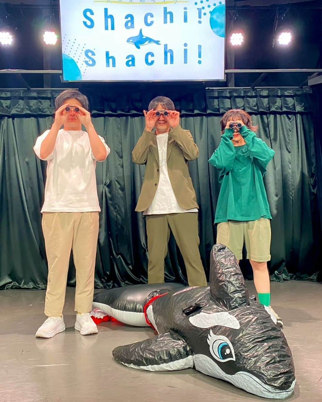 光永さんのインスタグラム写真 - (光永Instagram)「今月もShachi! Shachi!ありがとうございましたー！！ とらふぐに来てもらいました❤️‍🔥阿部も田畑も変でした🥺😂 阿部の通天閣セリフをまた観れて上がったのと、田畑のサザン偽装問題もなんとか共感されて一件落着でした😂 いや〜ようさん暴れた〜〜！！！ ほんでせっかく詰め込みスケジュールの中新ネタ絞り出したのに、大ハプニングしてしまいました！ あーん！またどこかでちゃんと見せれる時を必ずや〜😂😂😂すんません〜🥹 ㅤㅤㅤㅤㅤㅤㅤㅤㅤㅤㅤㅤとにかく楽しい1時間でした❤️‍🔥 ㅤㅤㅤㅤㅤㅤㅤㅤㅤㅤㅤㅤ 次回は、11月26日(日)ゲストはマルセイユです！チケット発売中！ ㅤㅤㅤㅤㅤㅤㅤㅤㅤㅤㅤㅤ #とらふぐ #光永　#シャチシャチシャチ #shachishachi #シャチシャチ」10月28日 18時41分 - hinata_official__