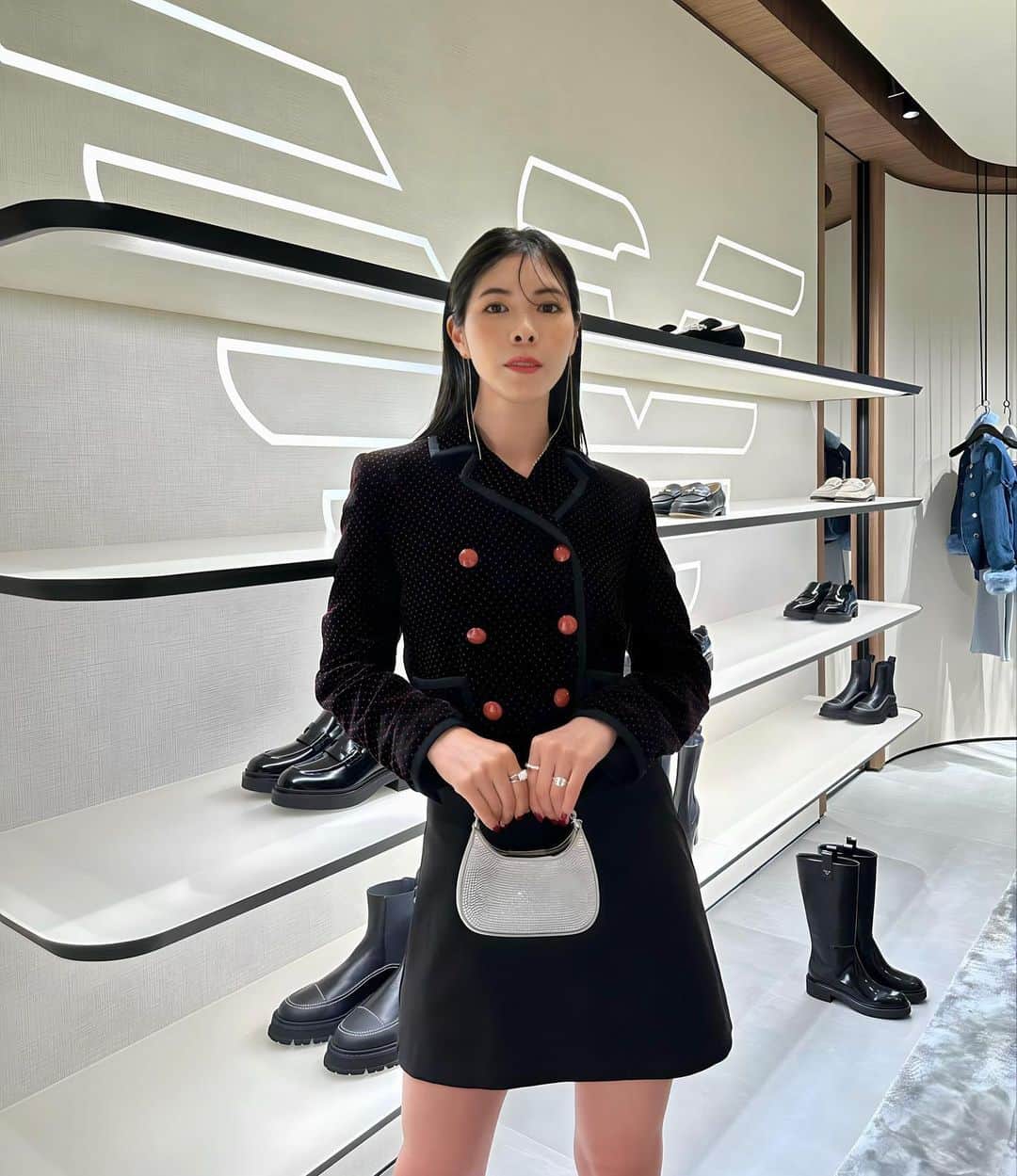 Yuika Matsuのインスタグラム：「EMPORIO ARMANI (エンポリオ・アルマーニ） 京都店がオープン✨ 　 ご招待頂いていってきました、、✨ 　 　 カジュアルラインから フォーマルまで幅広い展開で 機能性はもちろんデザインがどれも素敵でした🩵 　 　 　 #PR #EmporioArmani #EAkyoto」