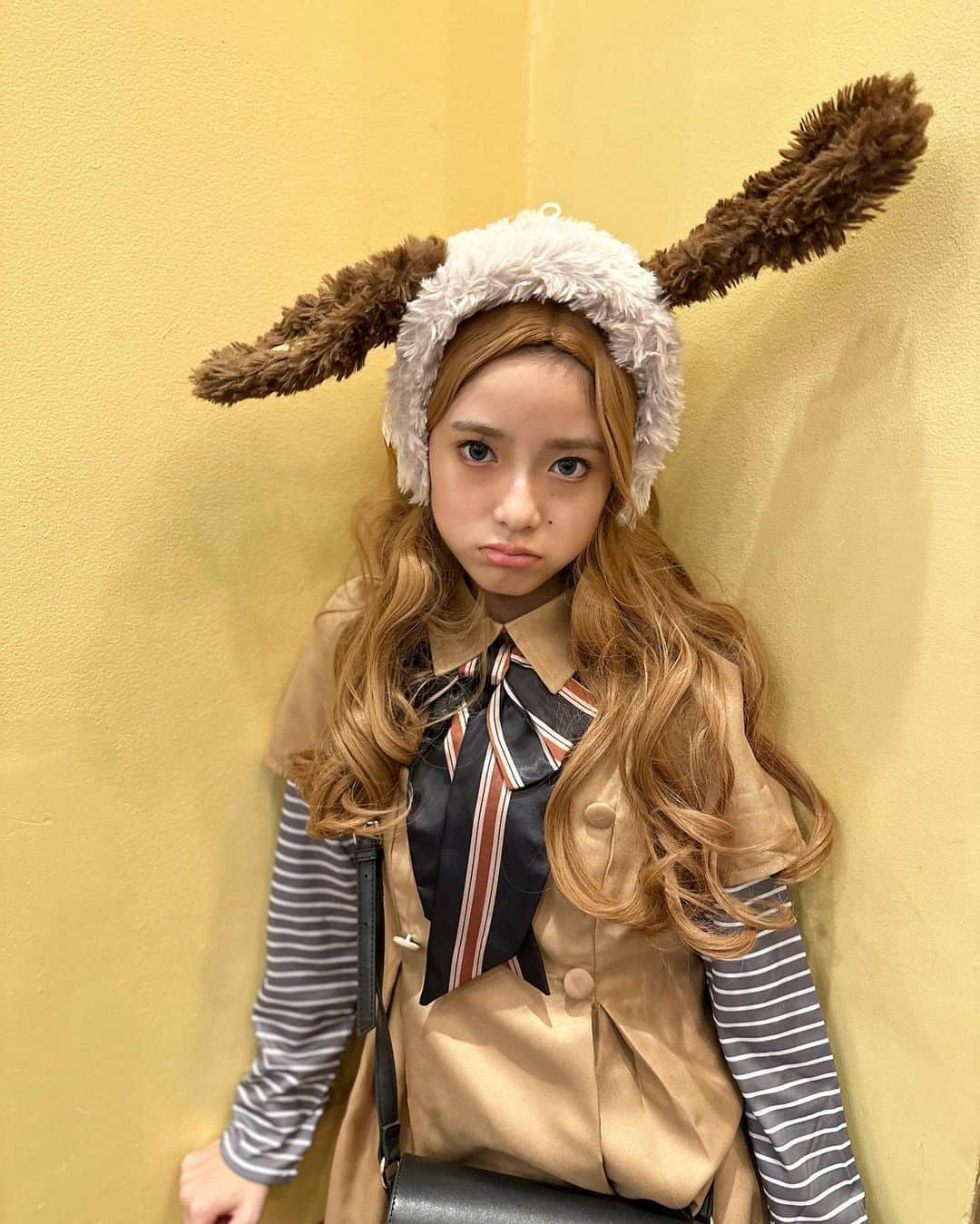 豊川亜咲のインスタグラム：「🐶🐻‍ . 冬のカチューシャが もこもこ可愛いーな🩷  #ユニバ#ハロウィンユニバ #ハロウィン#ハロウィンコスプレ  #ミーガン#m3gan #ミーガンコスプレ #スヌーピー#ティム #スヌーピーカチューシャ#ティムカチューシャ」