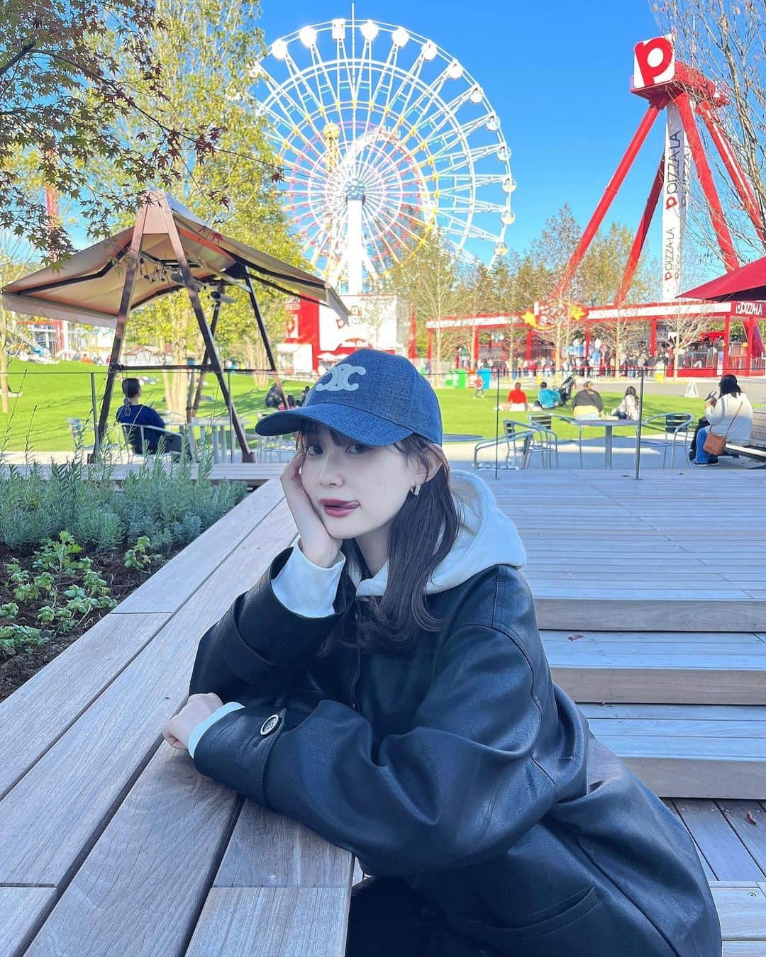 中野妃菜さんのインスタグラム写真 - (中野妃菜Instagram)「富士急初めて行った♡ 絶叫ダメだったのに克服したの〜🎡 みんなの1番好きな乗り物なにっ」10月28日 19時12分 - hinanakano_