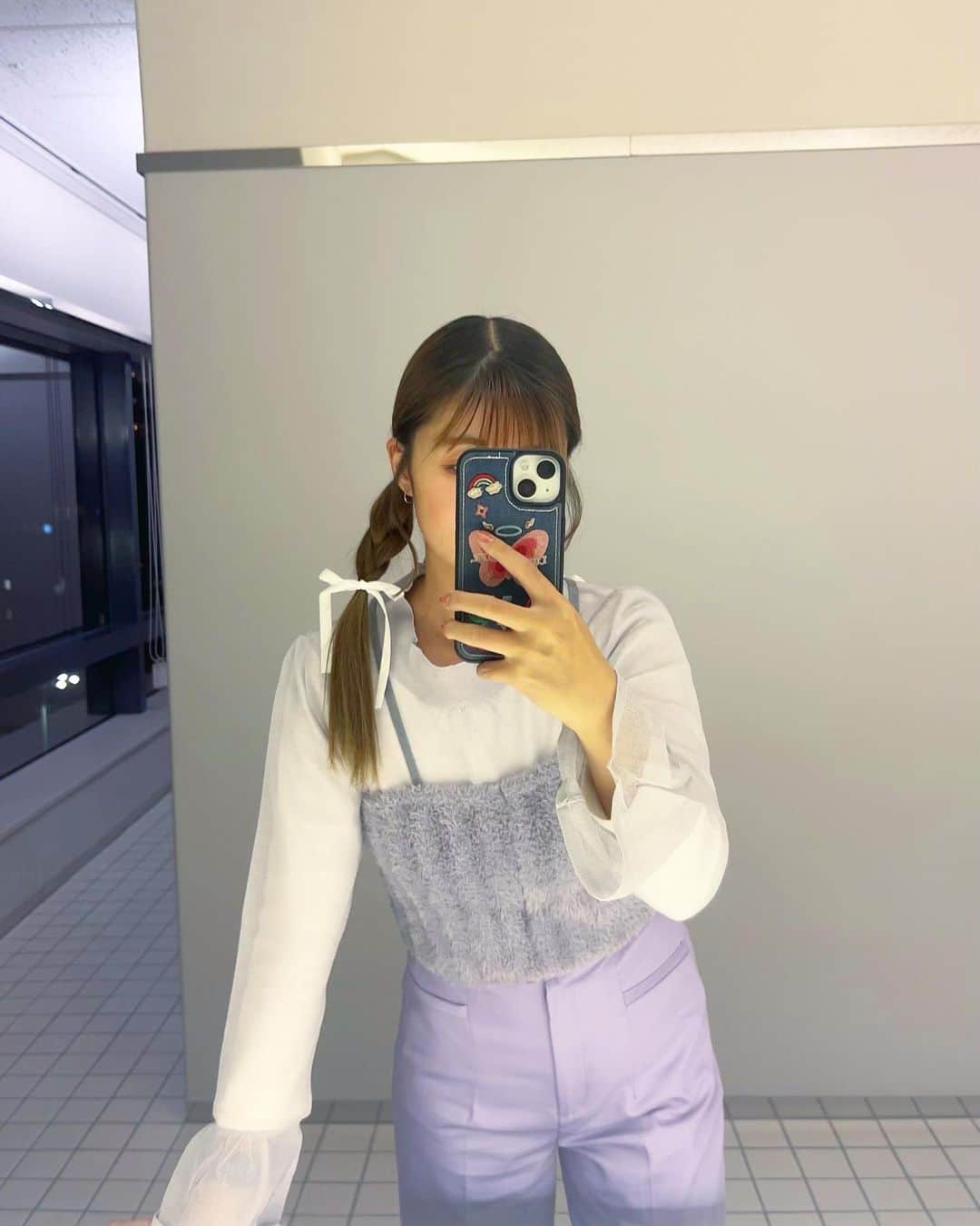服部さやかのインスタグラム：「🍬🍬🍬  #トップス @proportionbodydressing  #パンツ　@naturalbeautybasic_official」