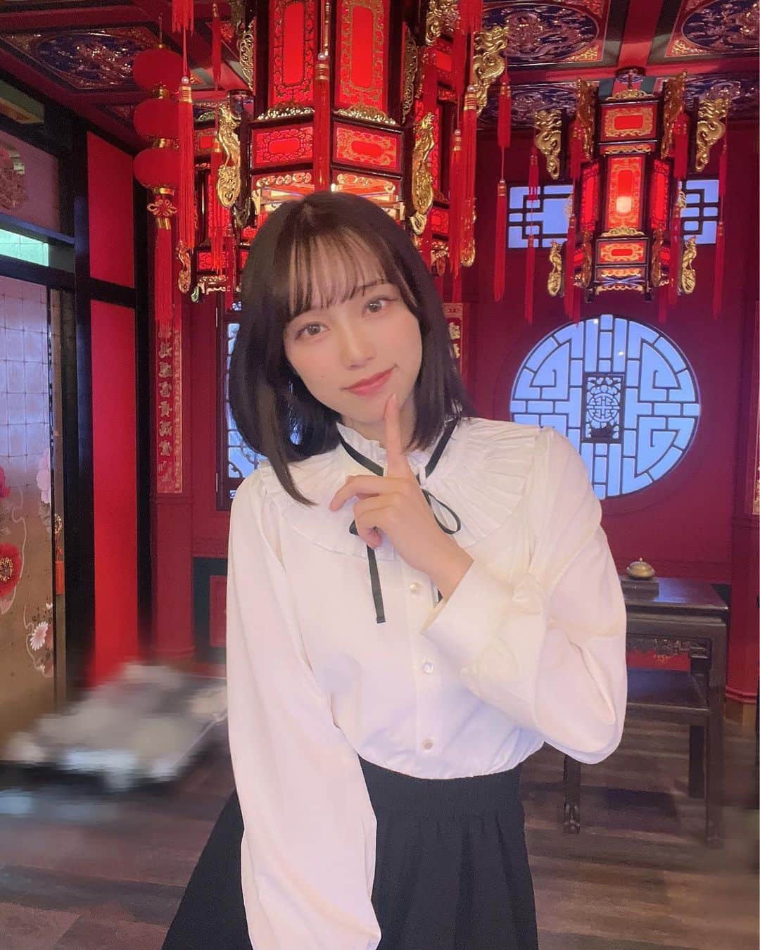 是枝優美さんのインスタグラム写真 - (是枝優美Instagram)「好きな食べ物は、春巻きです🥡  #selca #selfie #셀카 #셀카그램 #today #ootd #dailylook #instagood #instalike #instafashion #followme #outfit #今日のコーデ#インスタ映え #アイドル #idol #japaneseidol #japanesegirl #マイディア #是枝優美 #ヘアアレンジ #自撮り女子 #推してください  #謝謝🐼」10月28日 20時08分 - yu_mi1226