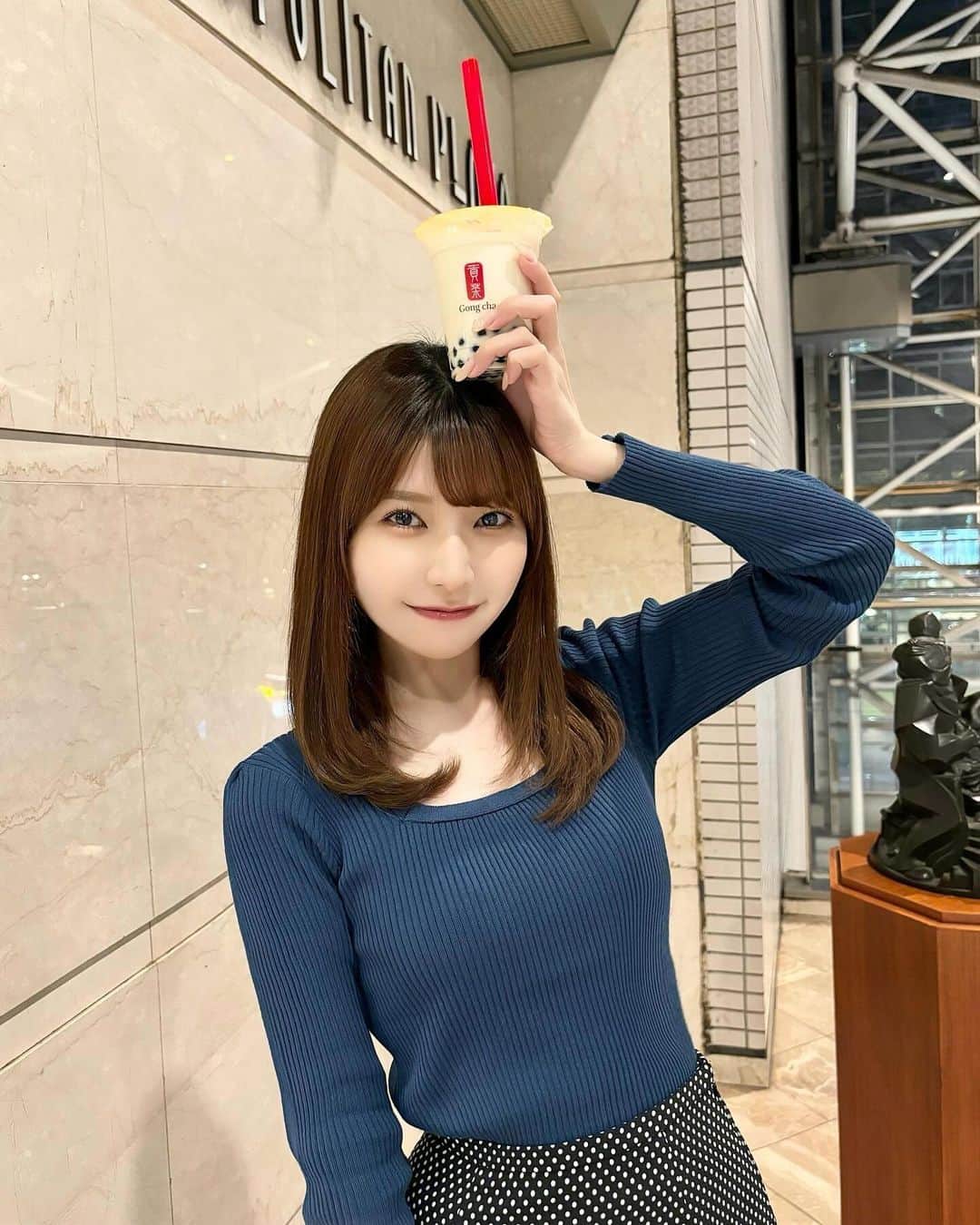 秦はるかのインスタグラム：「タピオカ久々に飲んだよ🧋 しっかり食欲の秋！」
