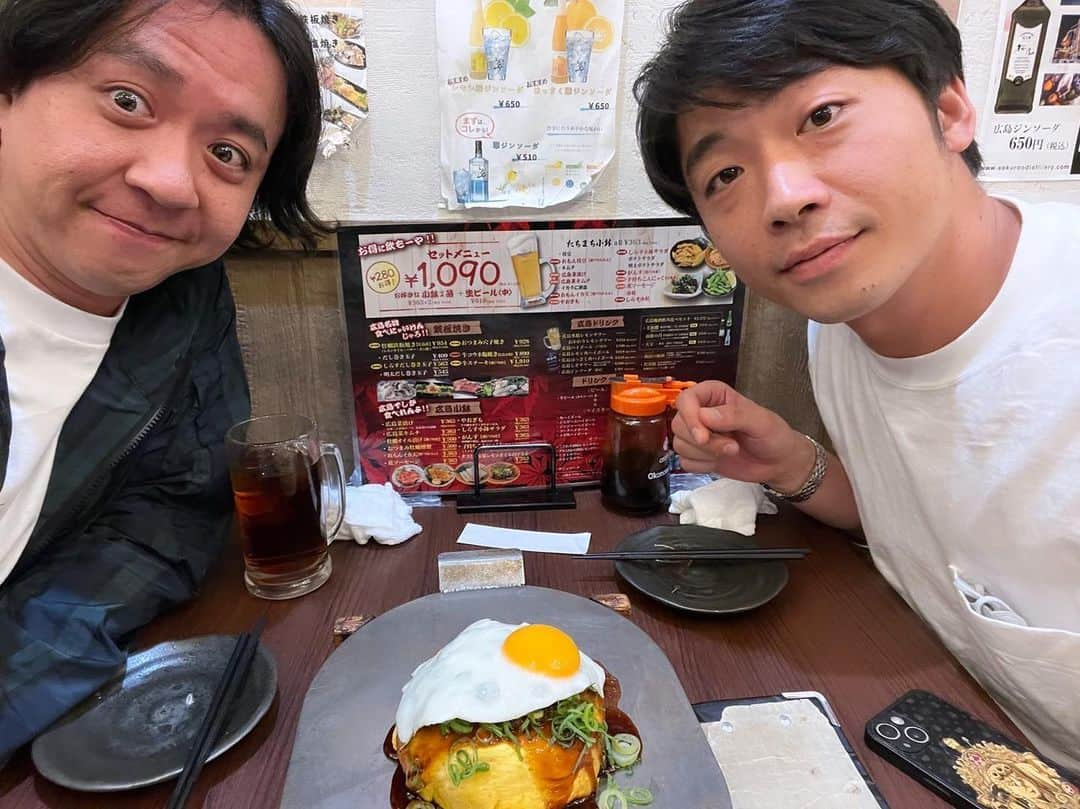 新山士彦さんのインスタグラム写真 - (新山士彦Instagram)「広島でお好み焼きとソウルメイト発見！」10月28日 20時31分 - sayaka_no_niiyan