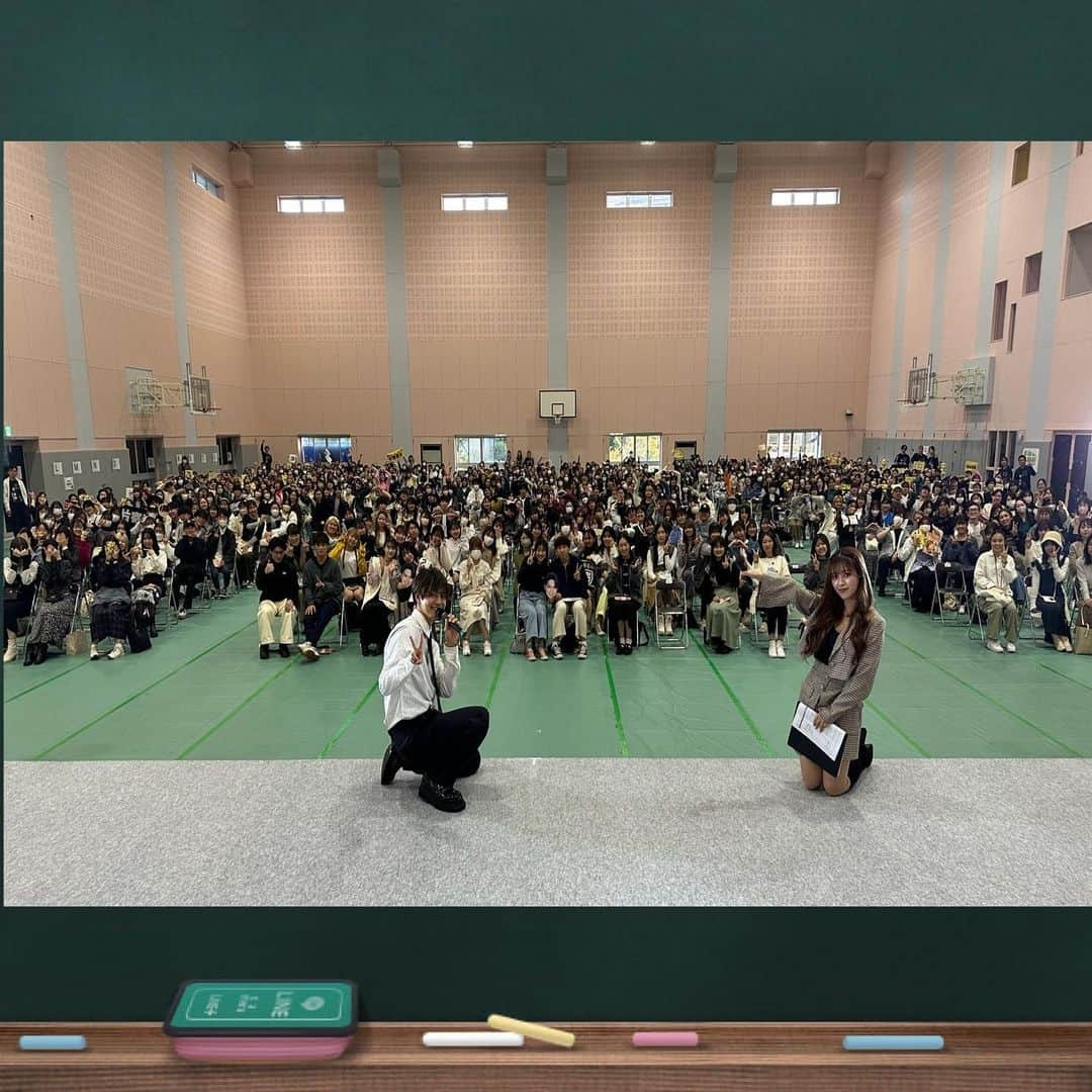 MaRuRi（まるりとりゅうが）さんのインスタグラム写真 - (MaRuRi（まるりとりゅうが）Instagram)「本日は森ノ宮医療大学学園祭 "森ノ港祭" 片寄涼太さんのトークイベントの MCを務めさせていただきました😊🎤 学生の皆様、片寄さんのファンの皆様 そして片寄さんもとても暖かく 会場もメロメロに包まれて… 凄く貴重な空間でした🙇‍♀️✨ ありがとうございました！！！ #片寄涼太 #GENERATIONS #まるり」10月28日 20時38分 - maruridayo