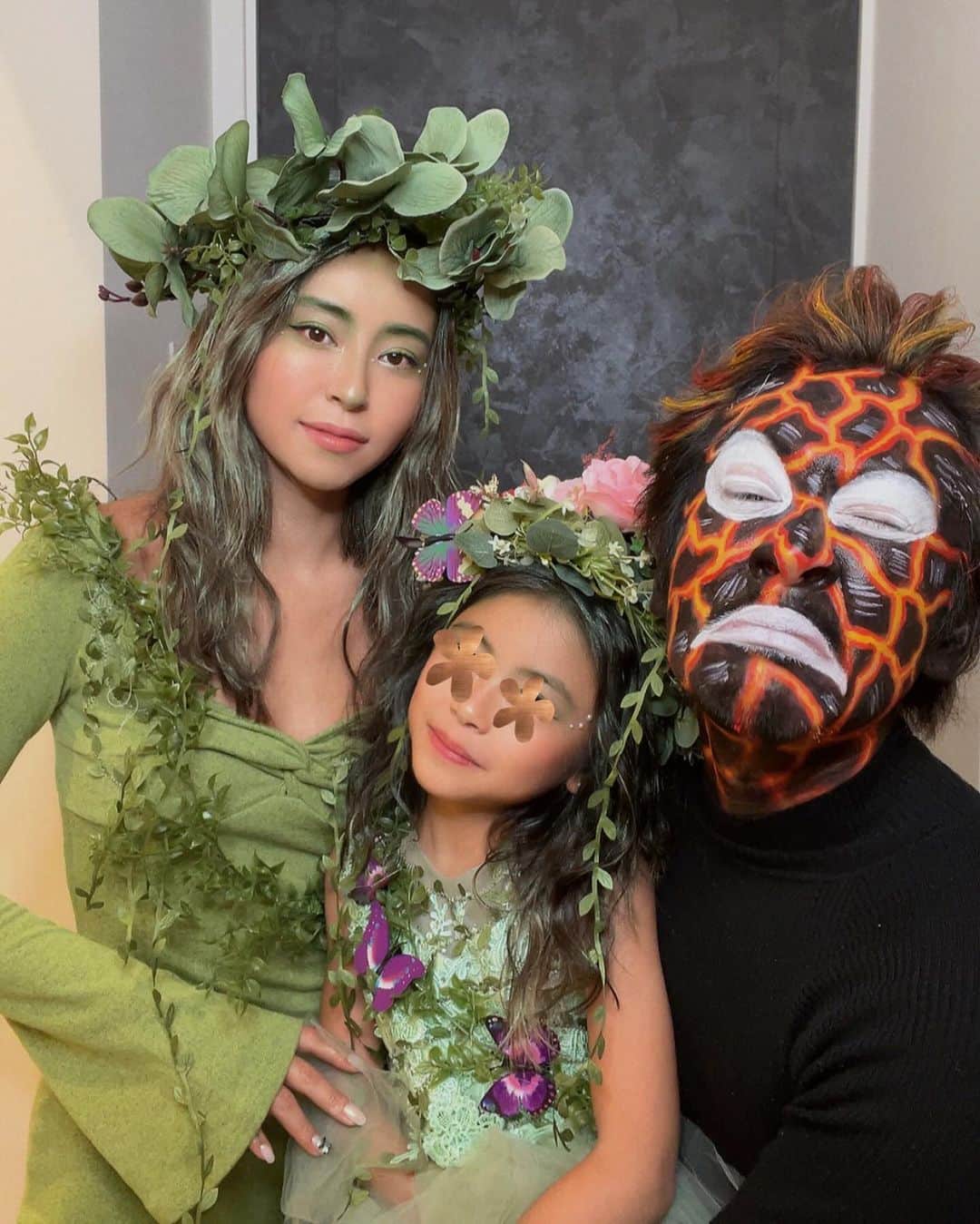 山中美智子のインスタグラム：「Happy Halloween 🕷️  W Te Fiti  vs  Te Ka   今年の北岡家は モアナと伝説の海 テフィティーとテカー⛰️🌋」