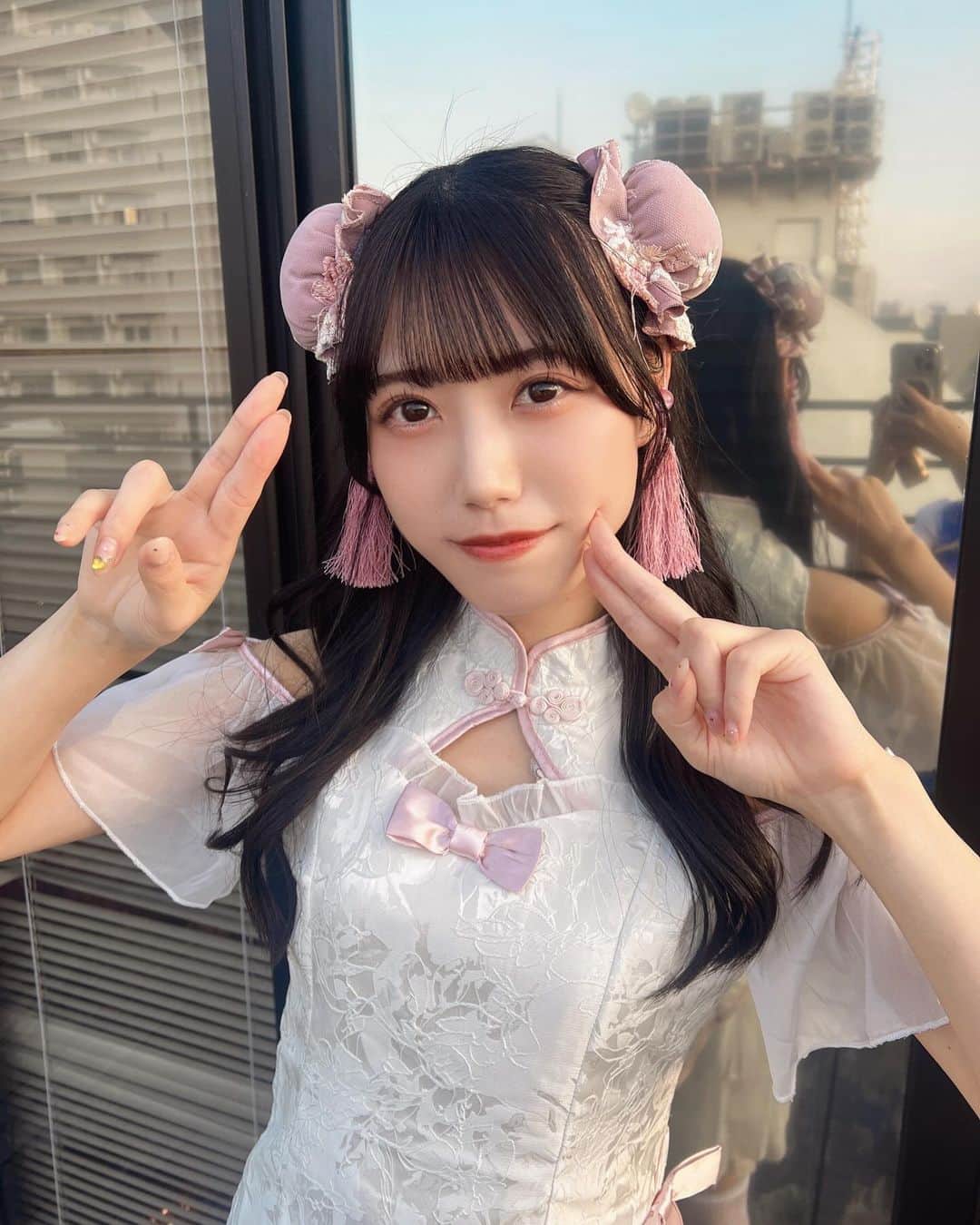 のインスタグラム：「ほっぺくい込みしてます( ՞. ̫.՞)すきになっチャイナ🐼」