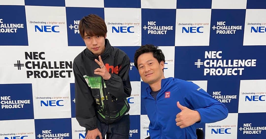 国枝慎吾さんのインスタグラム写真 - (国枝慎吾Instagram)「『NEC +CHALLENGE PROJECT 』 東京2020金メダリストの堀米選手と御一緒しました！参加者の方々ともテニス体験やトークショーで触れ合えて楽しいイベントになりました👍 スケートボード場に初めて入ったら、血が騒いでチャレンジしてきました😂 #nec #堀米雄斗 #necプラスチャレンジプロジェクト #スケートボード  @nec_corp」10月28日 21時02分 - shingokunieda