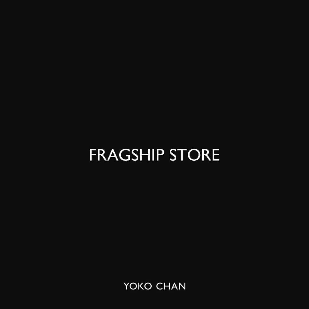 YOKO CHAN & REYC OFFICIALのインスタグラム：「< STORE NEWS >  本店営業時間のご案内   10月の営業時間 11:00 - 19:00 休業日 水曜日・日曜日  11月の営業時間 月曜日 ～ 金曜日 10:00 - 17:00 土曜日・祝日 11:00 - 19:00 休業日 1日・2日・5日・12日・19日・22日・26日・28日  #yokochan #ヨーコチャン」