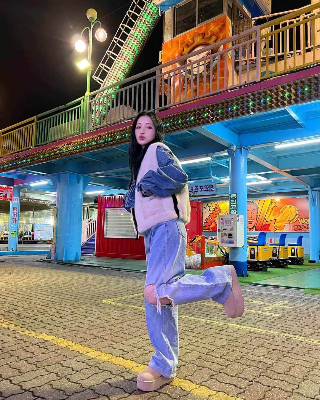 南りほさんのインスタグラム写真 - (南りほInstagram)「월미도🌈🎡🎢🎠」10月28日 21時03分 - minami.riho