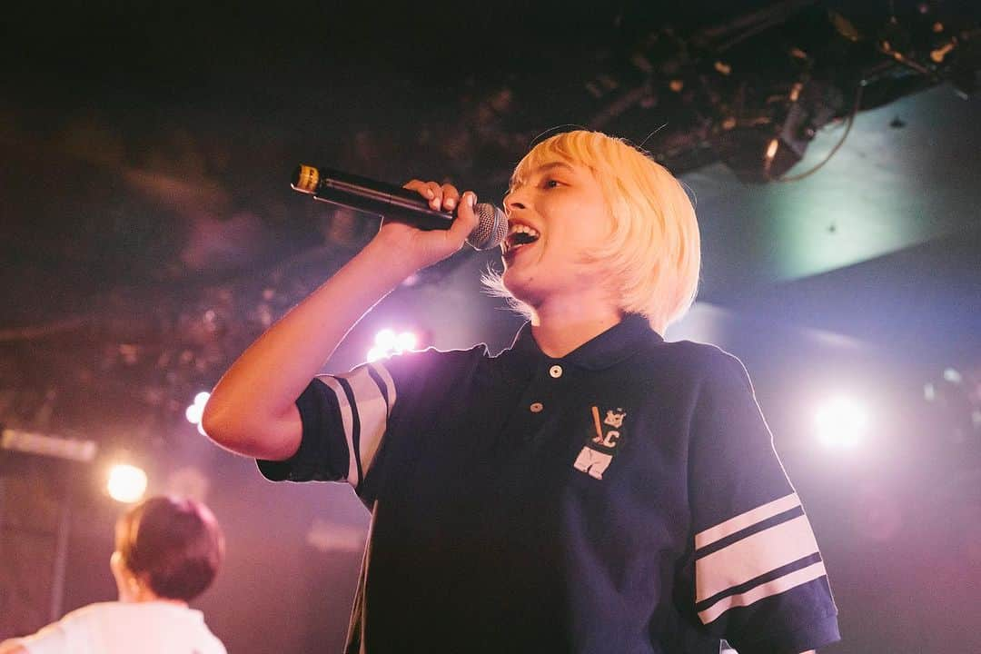 chelmicoさんのインスタグラム写真 - (chelmicoInstagram)「2023.09.15 「BIGYOUTH」 at.新代田FEVER  Photo by @chiaki_f05   #chelmico」10月28日 21時11分 - chelmico