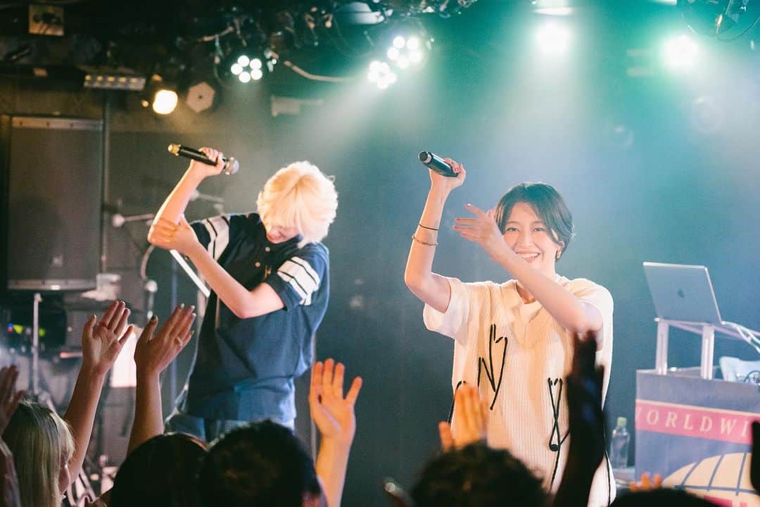 chelmicoさんのインスタグラム写真 - (chelmicoInstagram)「2023.09.15 「BIGYOUTH」 at.新代田FEVER  Photo by @chiaki_f05   #chelmico」10月28日 21時11分 - chelmico