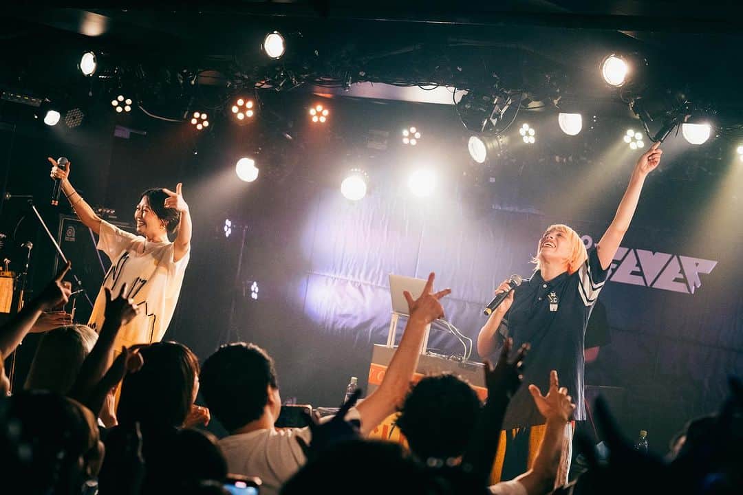 chelmicoさんのインスタグラム写真 - (chelmicoInstagram)「2023.09.15 「BIGYOUTH」 at.新代田FEVER  Photo by @chiaki_f05   #chelmico」10月28日 21時11分 - chelmico
