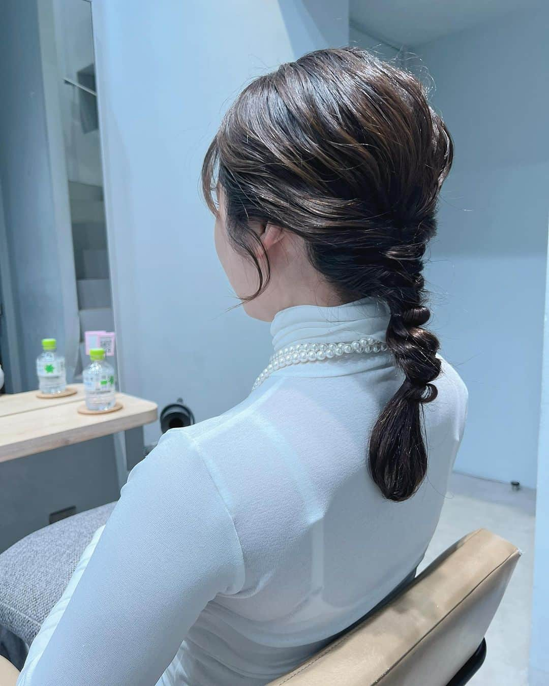 樋浦舞花さんのインスタグラム写真 - (樋浦舞花Instagram)「・ @films_hair   メンテナンス✂︎ いつもありがとうございます😍  ヘアカラー @gogosuo0 🙏🏻  ヘアアレンジ @films.noa 🙏🏻  次はあんころをカットしてもらいに お邪魔します😆🫶🏻」10月28日 21時18分 - hiura_maika