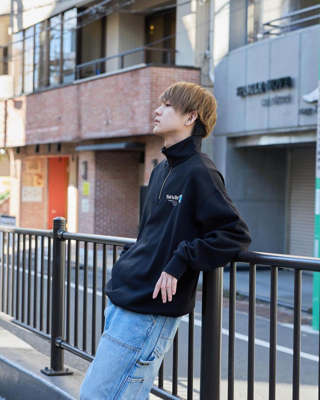 EZAKI YOSHIKIさんのインスタグラム写真 - (EZAKI YOSHIKIInstagram)「@thatslife.jp モデルしたよ、チェックしてね😶#pr」10月28日 21時26分 - yoshikiezaki