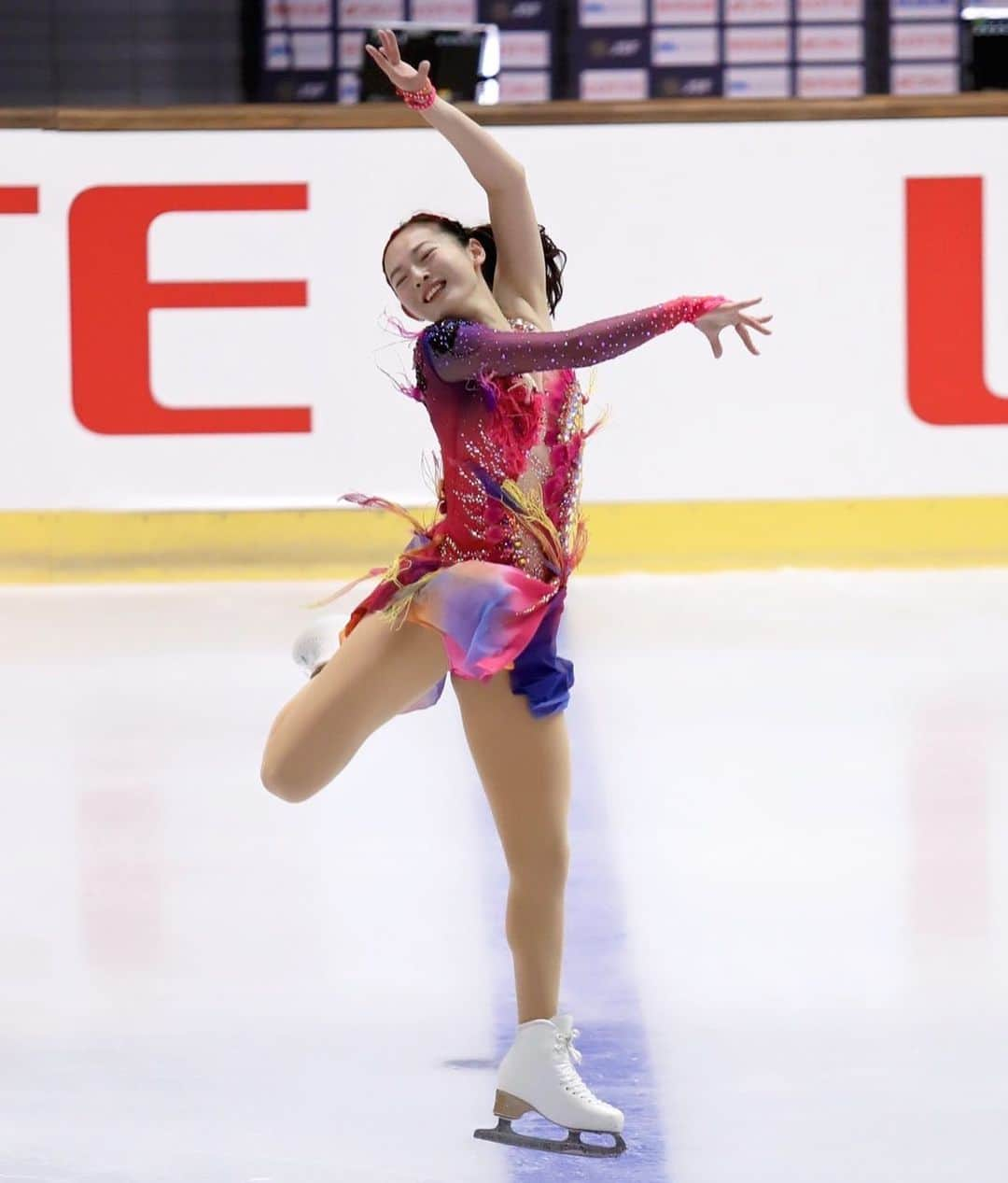 大庭雅のインスタグラム：「西日本選手権2023⛸️  12回目の全日本選手権出場決まりました🥲✨ たくさんの応援ありがとうございました！ シーズンベストで楽しく演技することができました🥲  本当に本当に嬉しいです。。  皆様ありがとうございました🥲✨✨  #東海東京フィナンシャルホールディングス #東海東京証券 #CHUKYO」