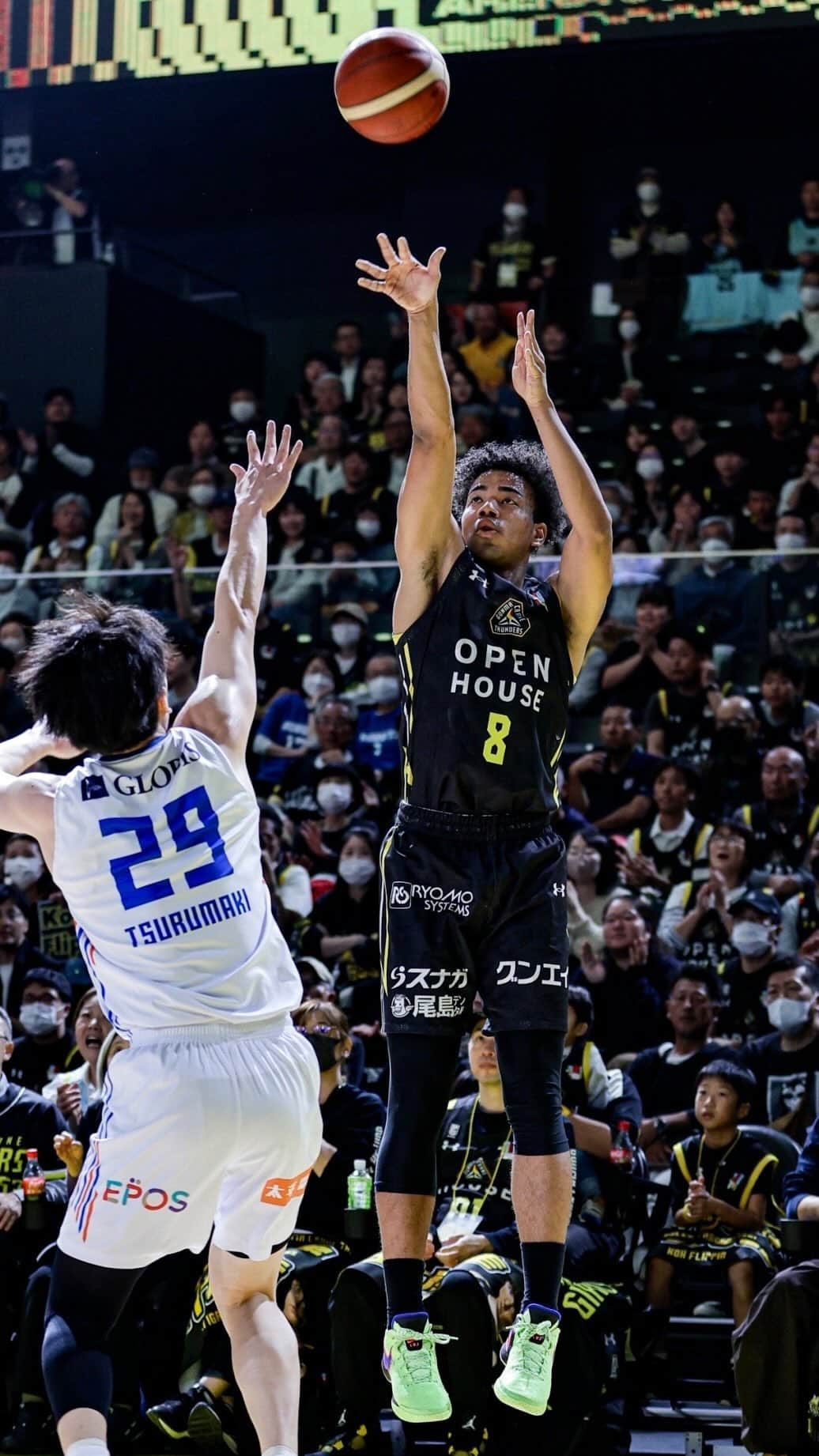 群馬クレインサンダーズのインスタグラム：「＼アレンが吠えた🔥／  ホーム5連戦初戦に勝利👊 攻守に大活躍の #八村阿蓮⚡️  #群馬クレインサンダーズ #BEBOLD #Bリーグ #オプアリ」
