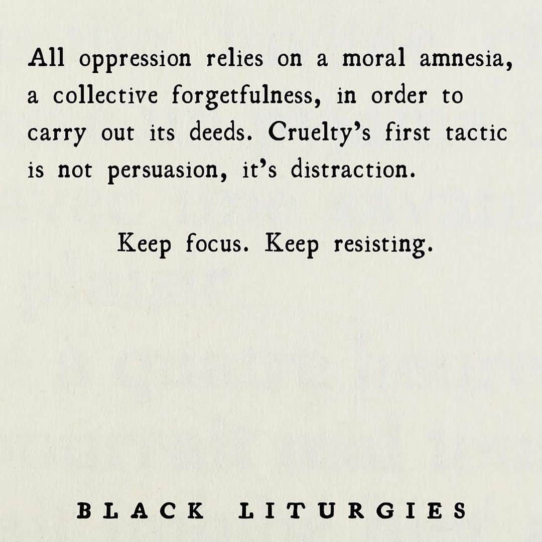 トームさんのインスタグラム写真 - (トームInstagram)「Words of wisdom from #AngelaDavis and @blackliturgies #mantra」10月28日 21時51分 - tomenyc