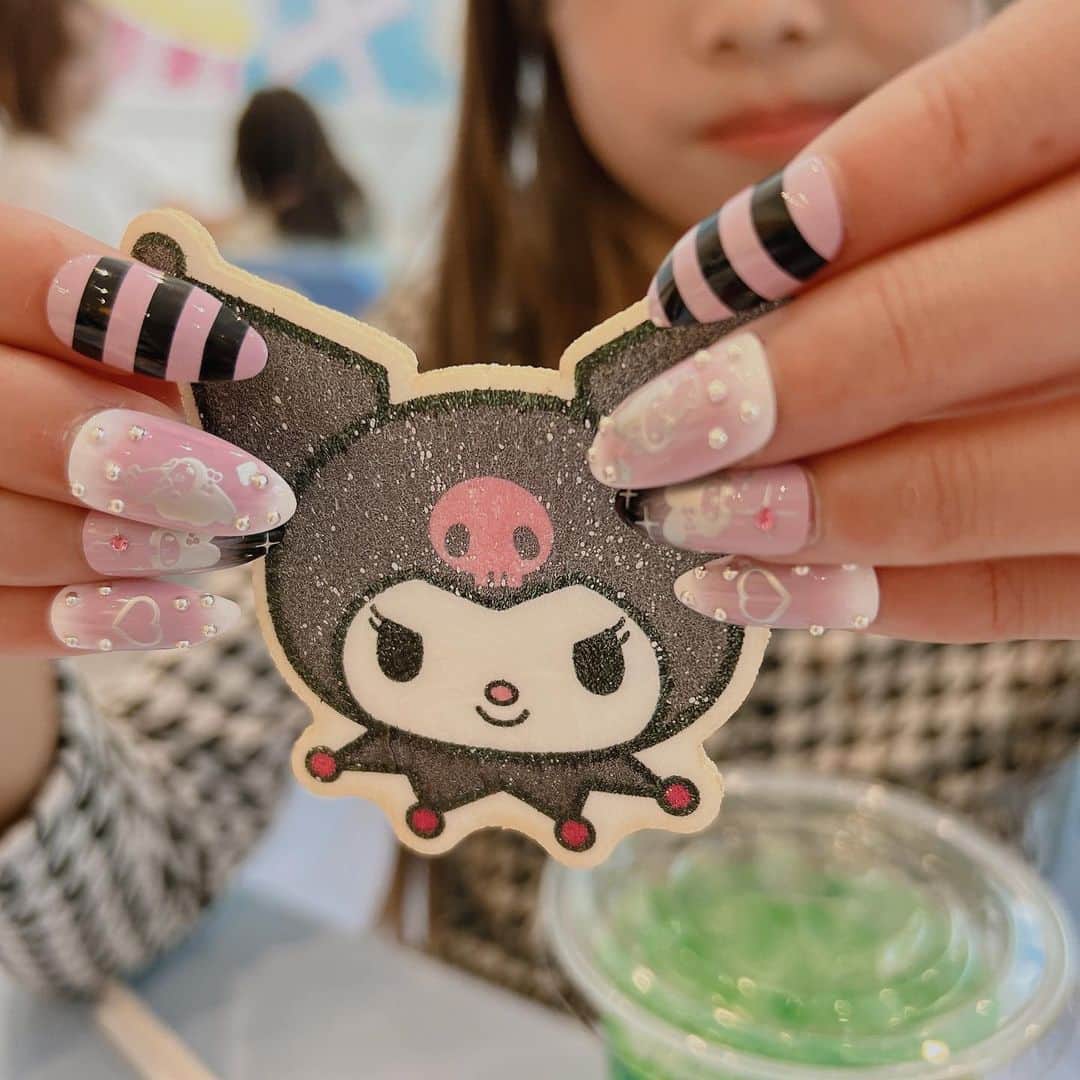 西山美希子さんのインスタグラム写真 - (西山美希子Instagram)「娘の秋休みがありました。サンリオピューロランドにディズニーランドにローラースケート場にスリープオーバー💙盛りだくさんに遊んで遊びきった！息子は放ったらかしだったけどw #autumnbreak」10月28日 21時53分 - mariaclove