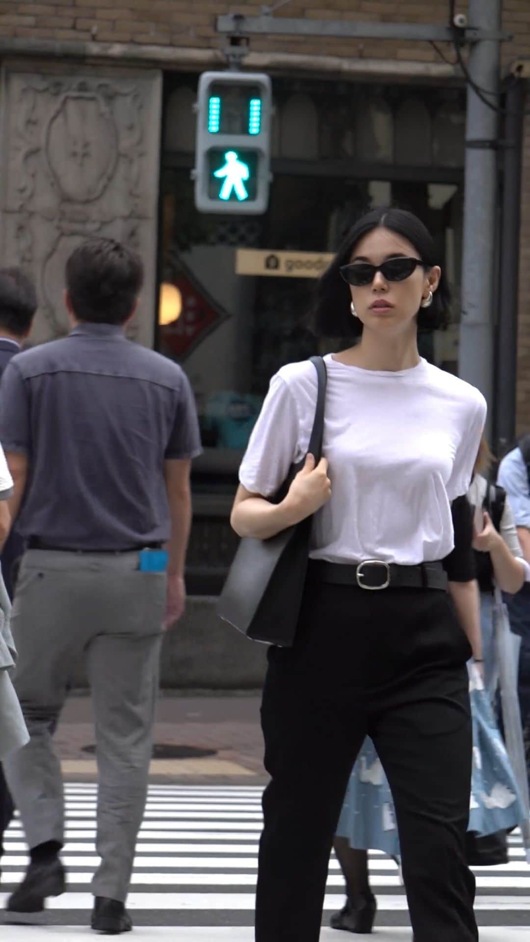 のインスタグラム：「てくてく夏秋」