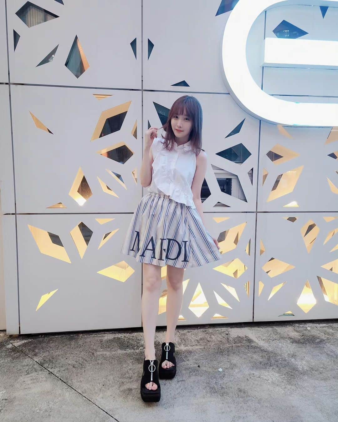 のインスタグラム：「Twitterで好評だったやつ📸 （奈々）」
