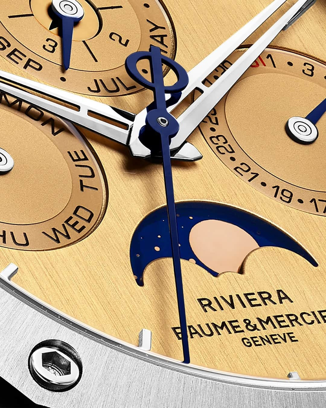 ボーンメルシーさんのインスタグラム写真 - (ボーンメルシーInstagram)「The Riviera 10742, an intrice dance of precision.  This timepiece is a golden symphony of vintage allure and modern sophistication. With its sun-brushed dial and its Baumatic movement, the Riviera 10742 is not  a  simple timepiece; it's a perpetual masterpiece. Day, date, month, leap year, and moon phases orchestrated in perfect harmony.  Elevate your wrist to the pinnacle of horological artistry. -- Riviera 10742 40 mm, Baumatic Perpetual Calendar, Stainless steel case, Gilded sun-brushed dial, Day-Date, Leap year indicator, Moon phase, 5 days Power Reserve, Antimagnetic 1500 Gauss, Fast Strap technology - Interchangeable strap system.  Eligible to 8 years of warranty -- #BaumeetMercier #Clifton #Baumatic #ShapingTime #Watches #Watch #SwissMade #WatchOfTheDay #WatchesOfInstagram #WatchLover #WatchAddict #Horology #WatchCollector #DailyWatch #InstaWatch #WatchMaking」10月28日 22時00分 - baumeetmercier