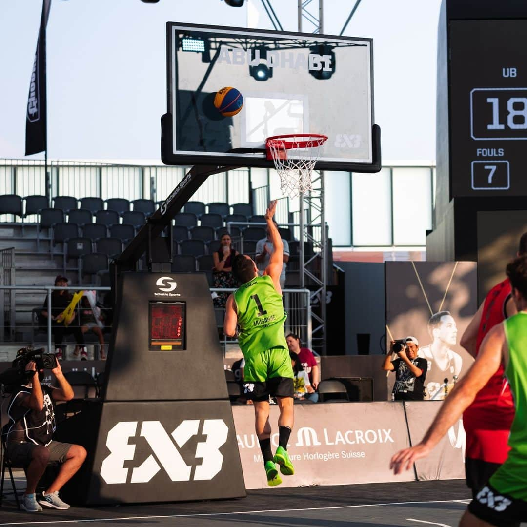 モーリスラクロアさんのインスタグラム写真 - (モーリスラクロアInstagram)「As the proud Official Timekeeper of the @FIBA3x3 World Tour, we're thrilled for the upcoming Abu Dhabi Masters this weekend. Who do you think will be the winning team? #BeYourAIKON #YourTimeIsNow #OfficialTimekeeper」10月28日 22時05分 - mauricelacroix