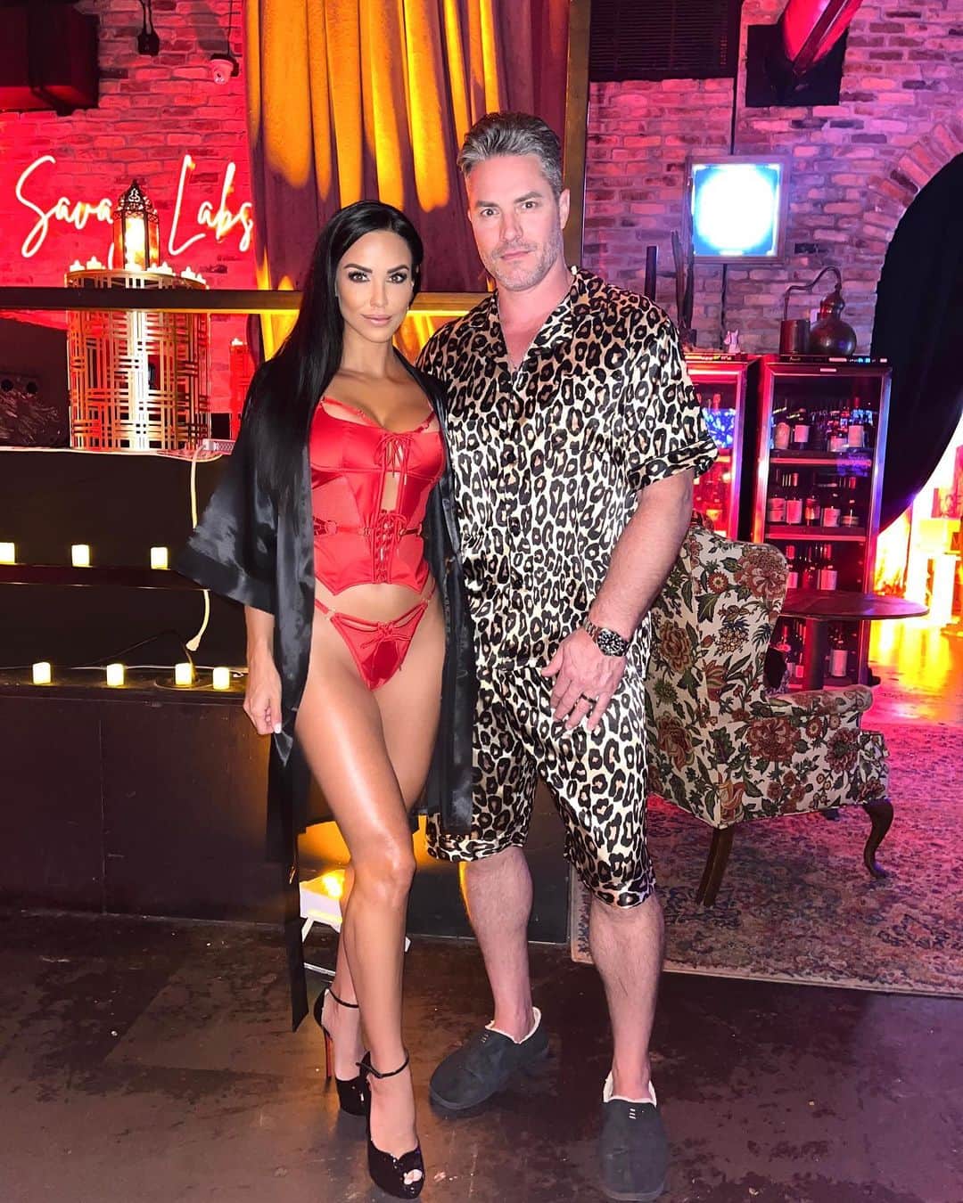 Melissa Risoのインスタグラム：「Happy Birthday @brandon_messina_  I love you so much babe! You are still my handsome, funny, grumpy, hardworking, and loving old man 👴🏻🎂 I’m so thankful I get to spend many more birthdays with you, just watching us grow old together. You are getting better with age. Wow, am I lucky! 🍰🤌🏽🥂 I’m so thankful you are my husband and best friend. Love you 😘」