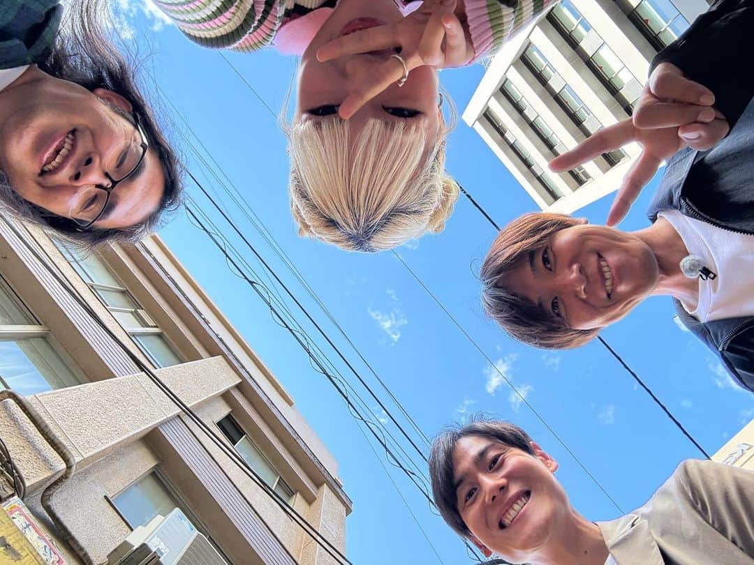 のインスタグラム：「明日朝☀️シューイチ観てね🩷」
