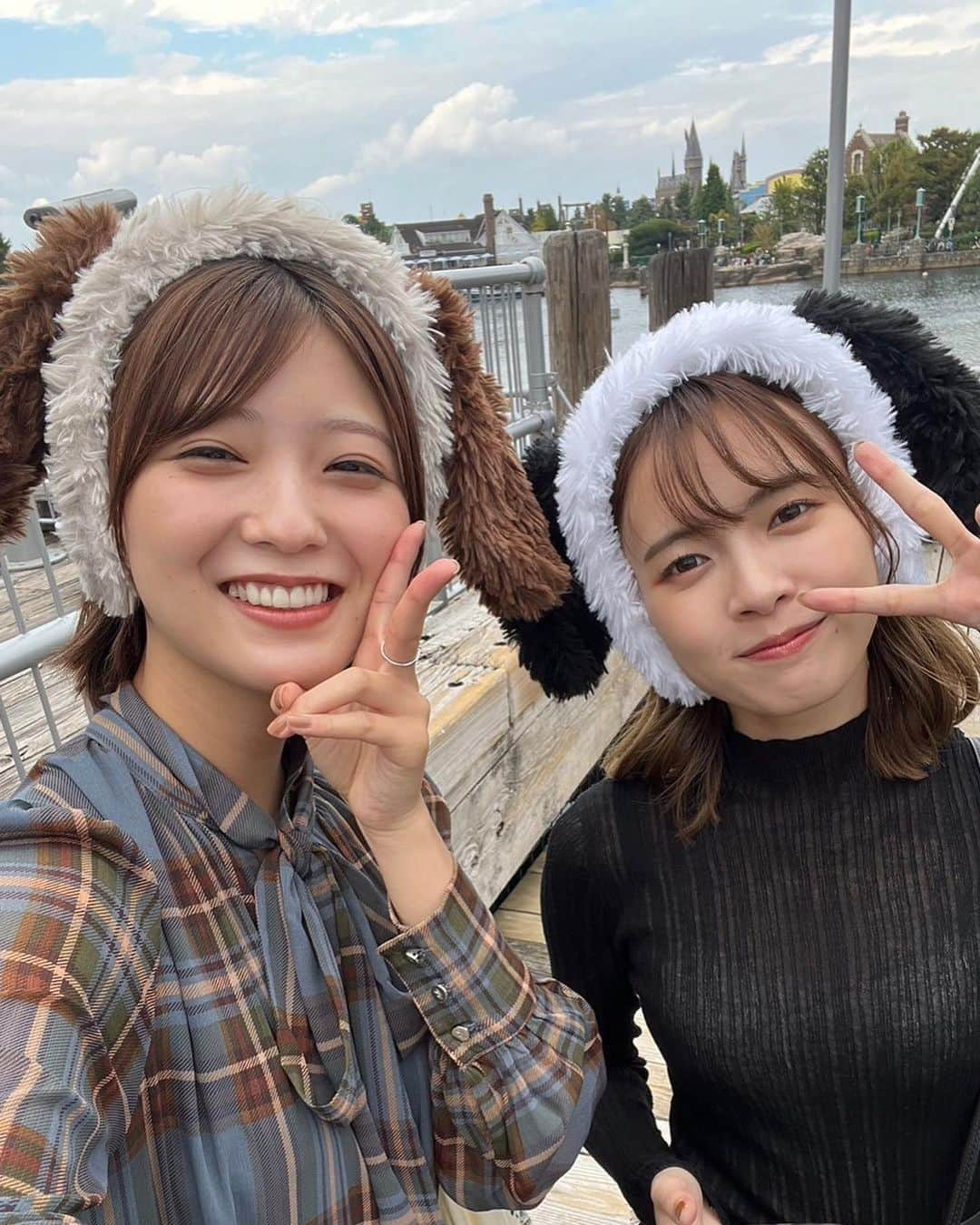 工藤美桜さんのインスタグラム写真 - (工藤美桜Instagram)「ゆめりんとUSJデート🥰 (電車乗った瞬間嬉しくてずっとるんるんしてた) 2人でこれでもかとたのしみました！！！！ 大阪堪能できて最高だったね💚🩷  またいこお #うれしくなると #耳がピーンッてなる #システム」10月28日 22時47分 - mmio_kudo