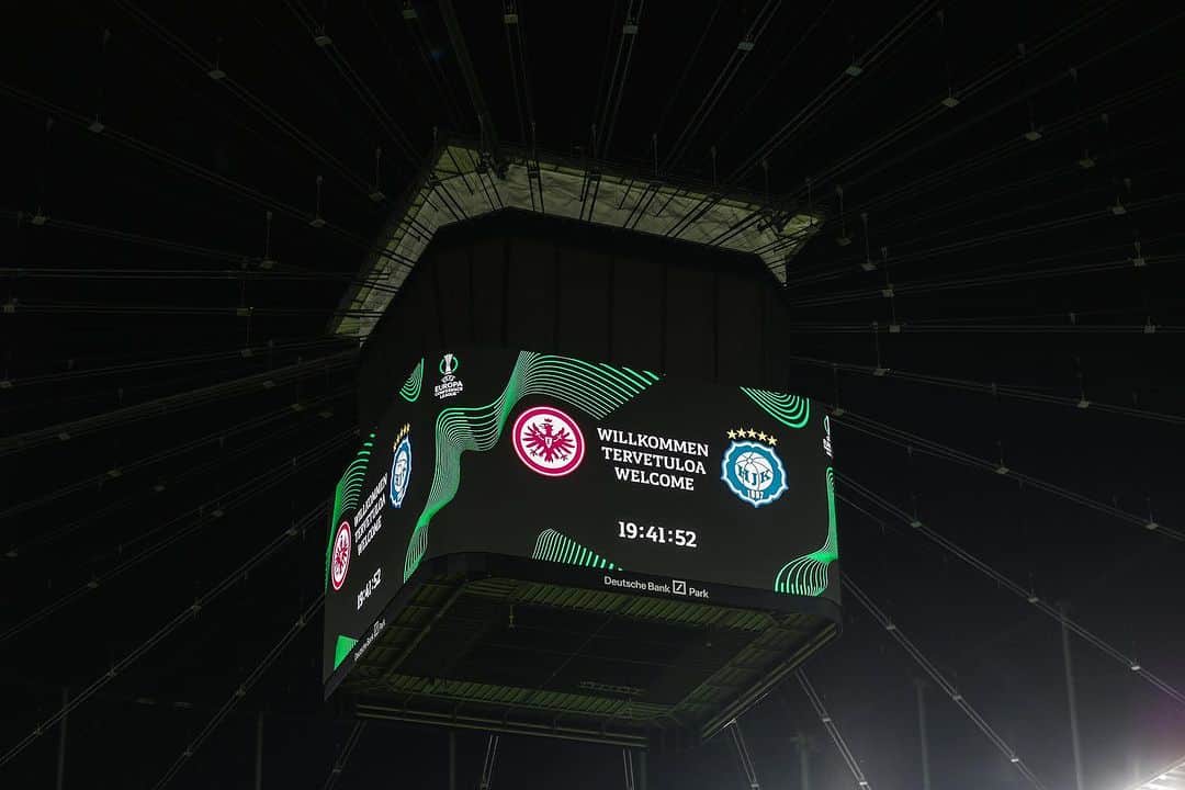 田中亜土夢さんのインスタグラム写真 - (田中亜土夢Instagram)「vs Eintracht Frankfurt🇩🇪 📸 @lonnqvistmira  @hjkhelsinki 🔵⚪️ #onvainyksiklubi#hjkhelsinki#uefaconferenceleague」10月28日 23時00分 - atom_tanaka_official