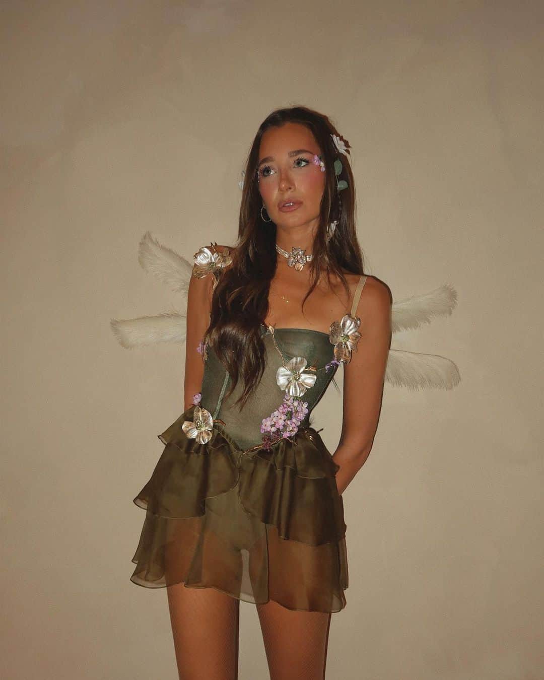 We Wore Whatのインスタグラム：「floral fairy 🧚🌸」