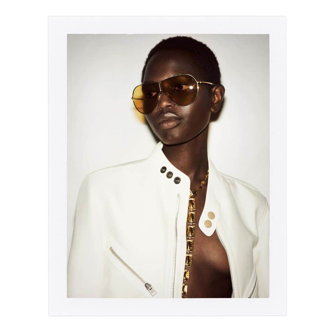 トムフォードのインスタグラム：「BEAUTY   SUMMER 24 BY PETER HAWKINGS   PHOTOGRAPHER: FERRY VAN DER NAT MAKEUP ARTIST: DICK PAGE  HAIR STYLIST: GUIDO PALAU MODEL: NYADUOLA GABRIEL   #TOMFORDBEAUTY #TOMFORDSUMMER24 #TOMFORD」