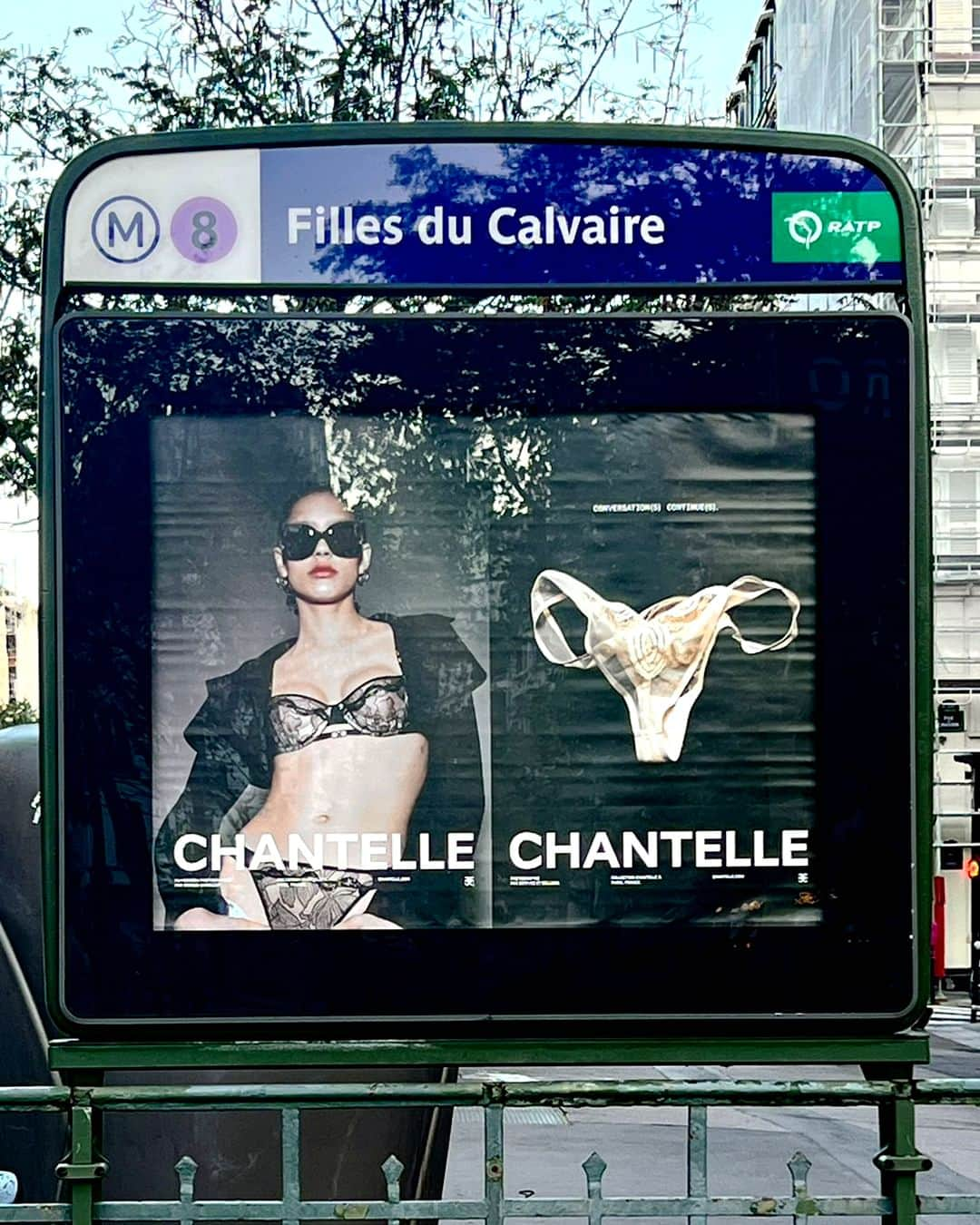 シャンテルさんのインスタグラム写真 - (シャンテルInstagram)「NEW CAMPAIGN OUT — 'NEVER-ENDING CONVERSATION(S)' — THE 'HYPNOTIC' TANGA [BY CHANTELLE X] SHOT BY ESTÉVEZ + BELLOSO IN PARIS, FRANCE. BILLBOARDS OUT NOW, PARIS.  #Chantelle #ChantelleParis」10月29日 0時01分 - chantelle_paris