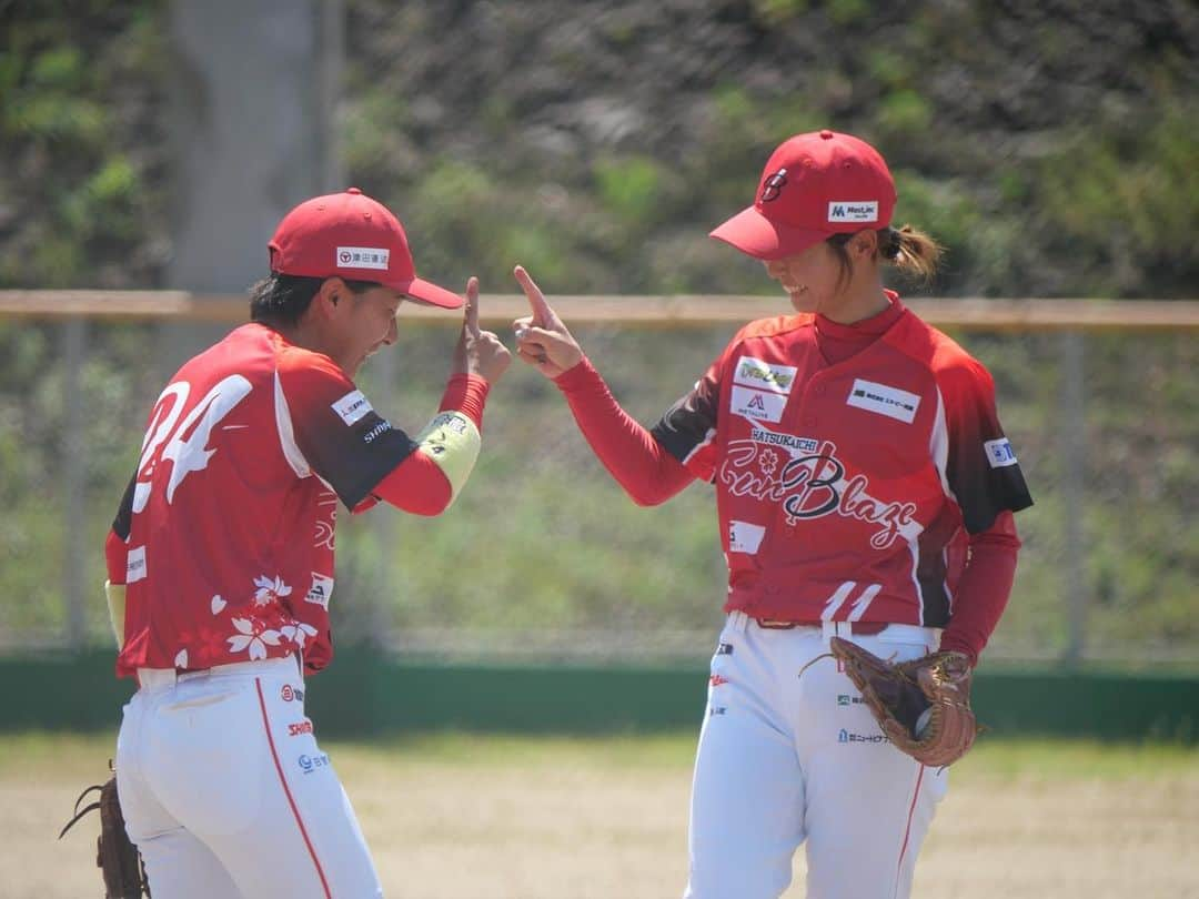 磯崎由加里さんのインスタグラム写真 - (磯崎由加里Instagram)「明日はルビーリーグ最終戦⚾️ 笑顔で終われるように頑張ります🔥  #はつかいちサンブレイズ  #野球 #女子野球  #最終戦」10月29日 0時01分 - isozaki.11