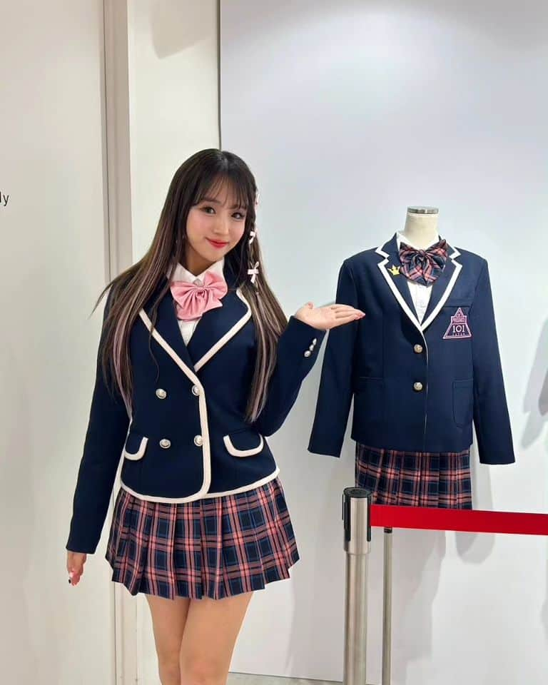 黛実希さんのインスタグラム写真 - (黛実希Instagram)「📍Japan🇯🇵  日プ制服で、日プのPopup行ってきた🎀💕 この制服着れるの世界でCHOA ONNIだけだから ぜひぜひ着てみてね🎤💞 @choa_japan  本当にオススメの制服すぎる🤫🤭❤️  #PRODUCE101#produce101japan#日プ#leaphigh#日プ女子#日プ好きな人と繋がりたい#プデュ#プデュ好きな人と繋がりたい #choa#チョア#制服レンタル#韓国制服レンタル#韓国制服#制服コーデ#制服#制服プリ #韓国プリ#東京観光#原宿ファッション#原宿#制服ディズニー#교복#교복샷#韓国好きな人と繋がりたい#코스프레#cosplay#仮装#harajuku#schooluniform」10月29日 1時21分 - candymiiiki