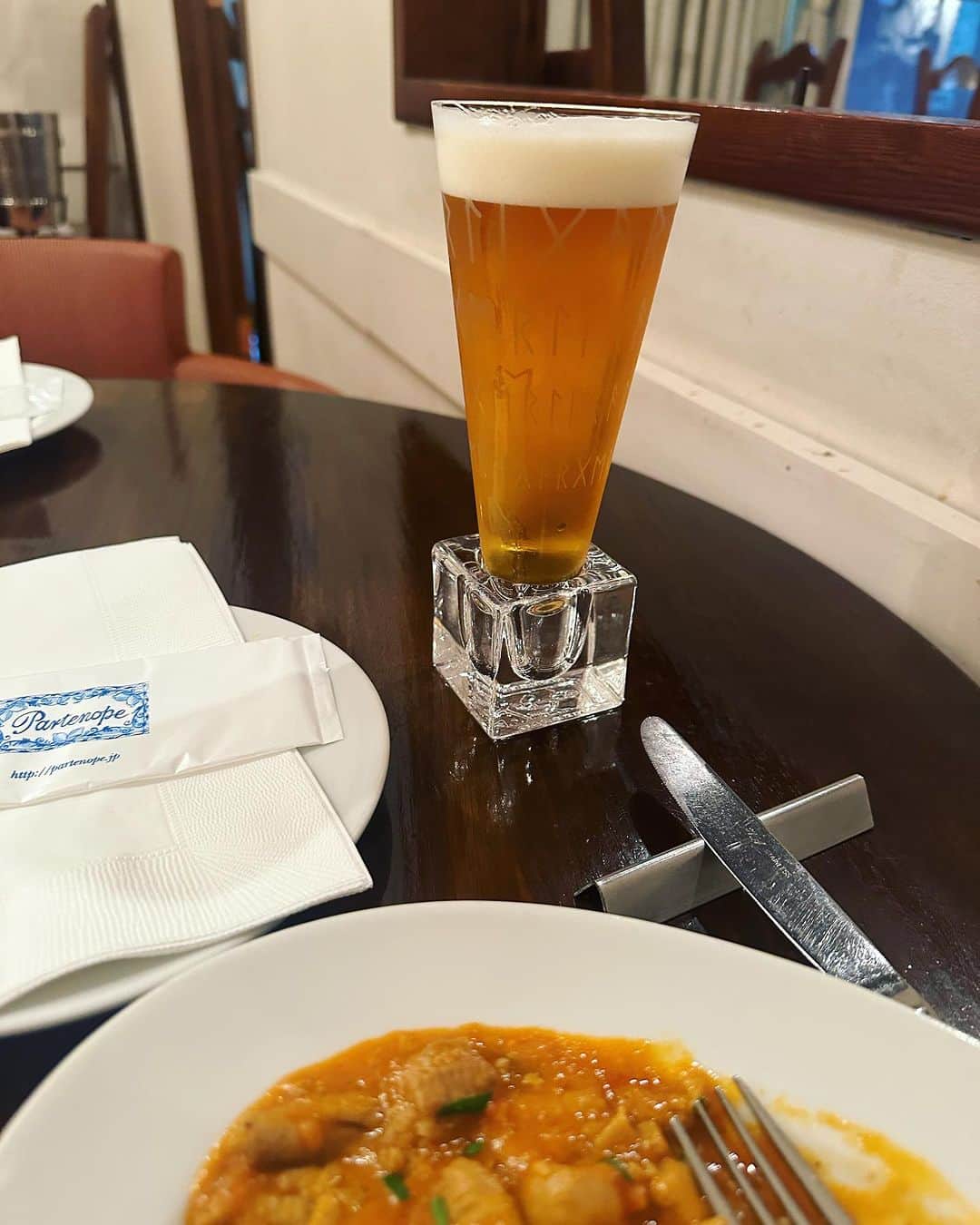 のインスタグラム：「このビール🍺グラス欲しい❤️ #除霊後 #南イタリアン」
