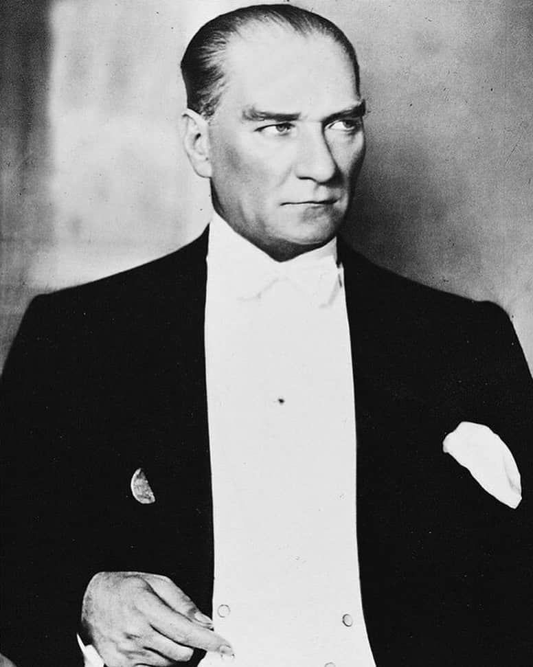 マート・アラスさんのインスタグラム写真 - (マート・アラスInstagram)「29th October 2023 , Republic day in Turkiye  Today, we stand on the threshold of history, commemorating a century of the Turkish Republic. It was on this amazing day, the 29th of October 1923, that Mustafa Kemal Atatürk, a visionary leader of unparalleled stature, gave life into a new era.  Under Atatürk’s guidance, a nation found its footing and surged towards brighter, uncharted horizons. His indomitable spirit sculpted a trajectory for progress and change that echos  through the corridors of time.  Atatürk’s Reforms, an unparalleled symphony of political, legal, religious, cultural, economic transformations, were the cornerstone of an ambitious vision. Their  purpose was profound: to mold the nascent Republic of Türkiye  into a beacon of modernity, firmly rooted in secular principles.  Today, as we honor this significant milestone, my heart brim with hope, love, belief, and an emotional  sense of pride. We are not merely commemorating history; we are resolutely marching forward, hand in hand, embracing the ideals of PEACE  and DEMOCRACY , perpetuating the legacy of Atatürk.」10月29日 11時23分 - mertalas
