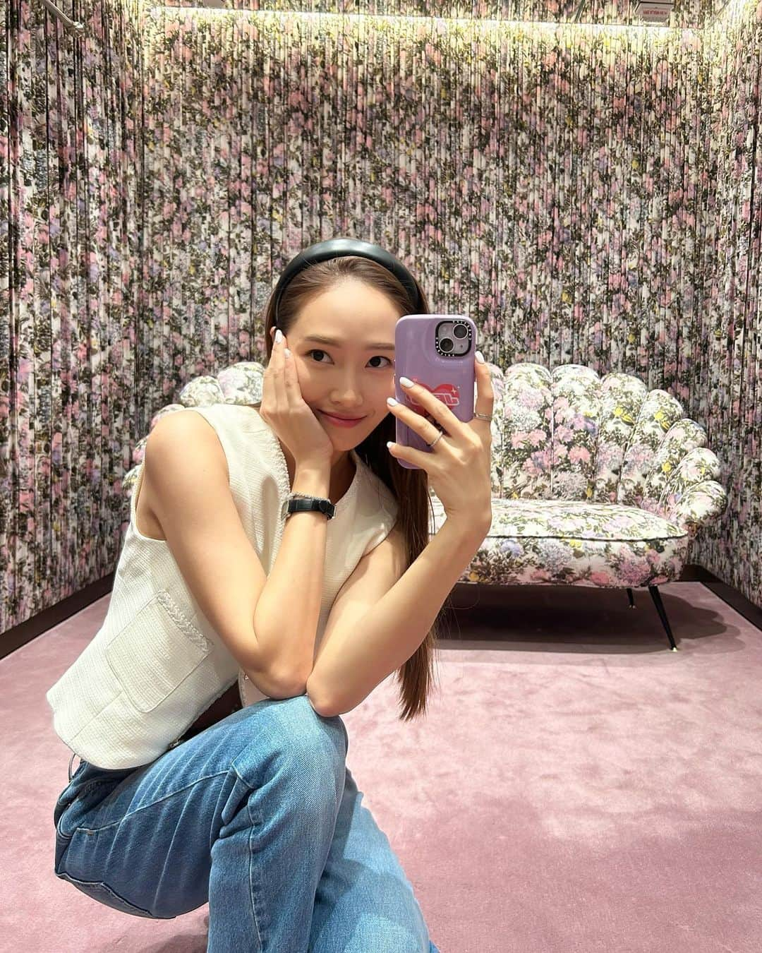 ジェシカ さんのインスタグラム写真 - (ジェシカ Instagram)「Fitting room selfies📸💜🌸😝」10月29日 11時24分 - jessica.syj