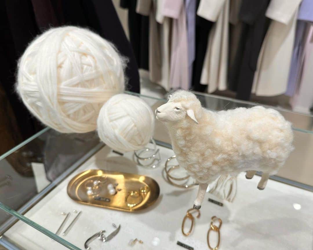 杉浦琴音のインスタグラム：「@anuans.official 🐏✨」
