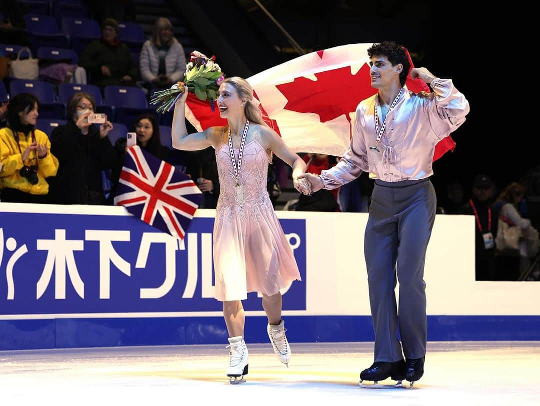 ポール・ポワリエのインスタグラム：「📝 Gilles/Poirier (CAN) dance to fourth straight Skate Canada title  Read the review now! 👉 #LinkInBio   #FigureSkating #GPFigure」