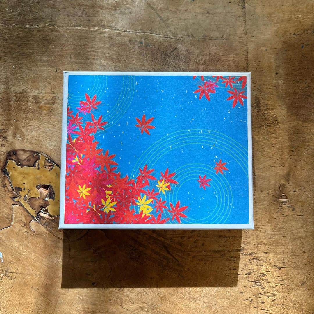 のインスタグラム：「和菓子も紅葉のころ。  今週の出演情報、amebloにアップしました  #馬場典子 #ばばちゃんネル」
