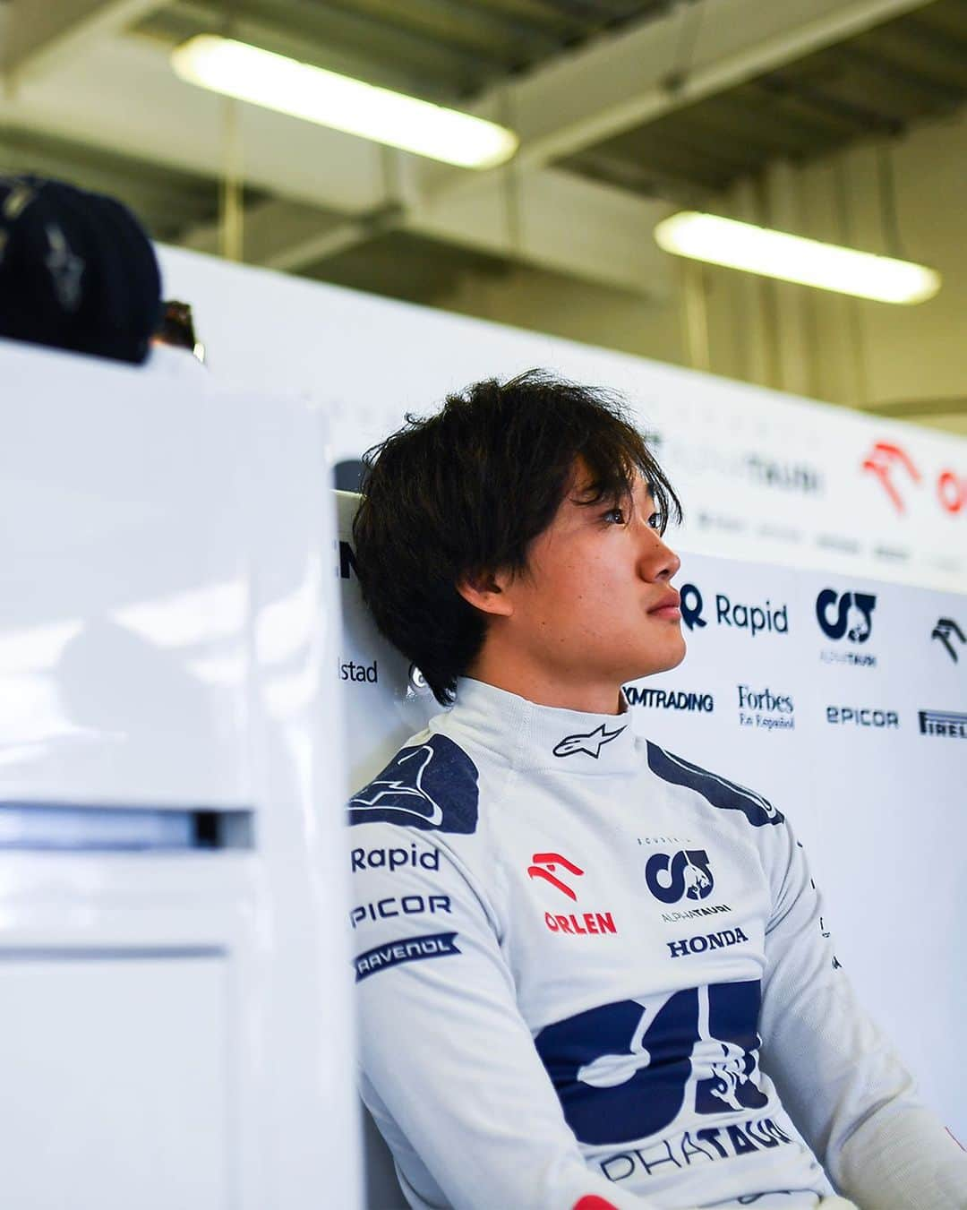 角田裕毅のインスタグラム：「We knew I was taking an engine penalty tomorrow, so we wanted to maximise the opportunity for my teammate. Will do my best to overtake as much as possible tomorrow」