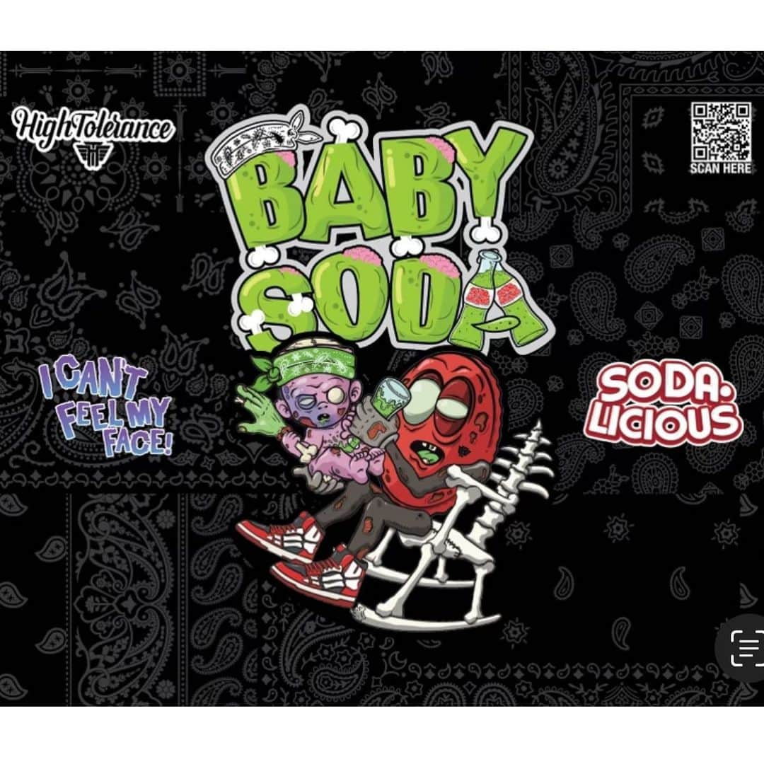 ジュエルズ・サンタナのインスタグラム：「SPOOKY…. BABY SODA 😤👶🏽🤦🏾‍♂️ @icantfeelmyfacellc x @so.daliciousla it’s A LifeStyle #ICfMF #ChampStamp  #FlyStoners Ⓜ️💯✔️」