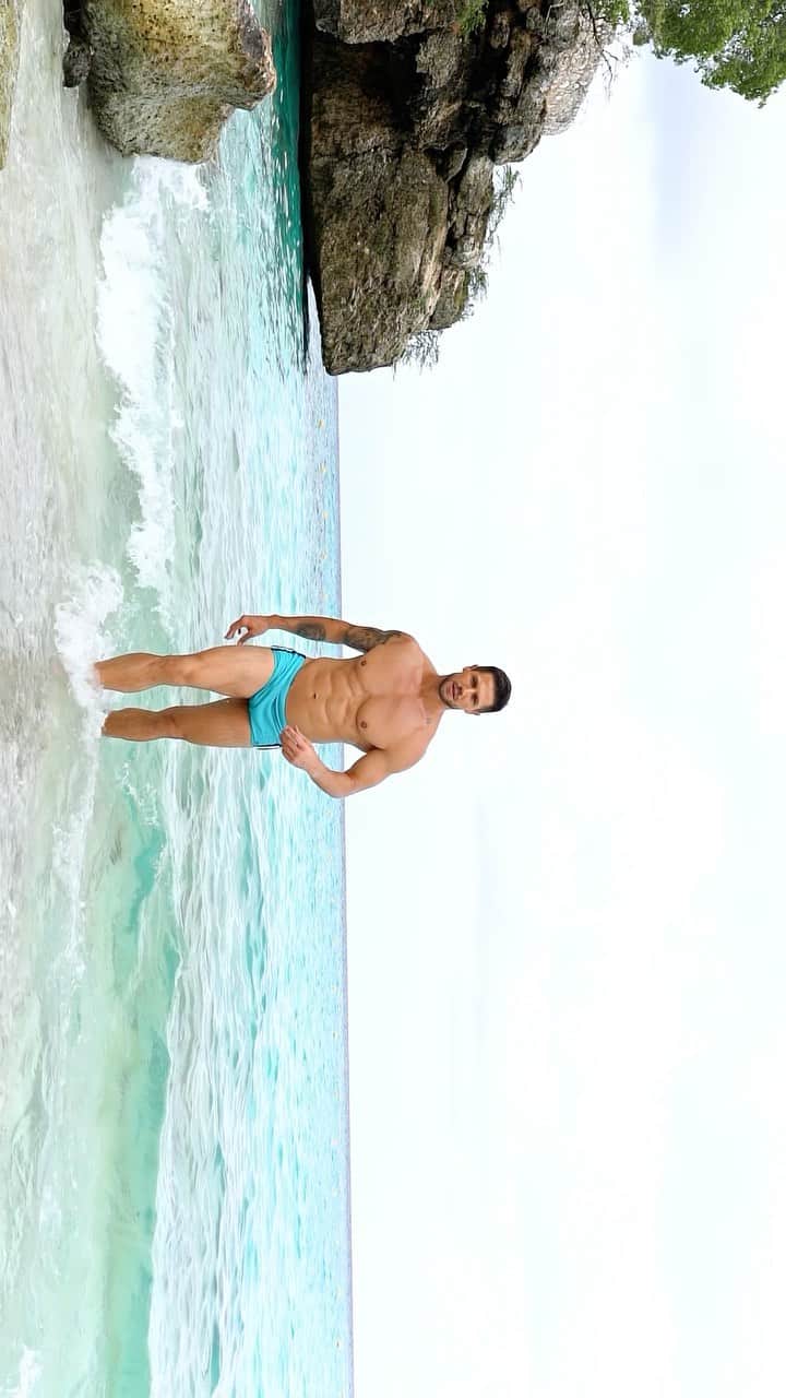 Jonas Sulzbachのインスタグラム：「Campanha MAHASLAMA ta vindo aí! Aguardem que ta linda demais!!! 💙 Vídeo: @juniorguimaraes」
