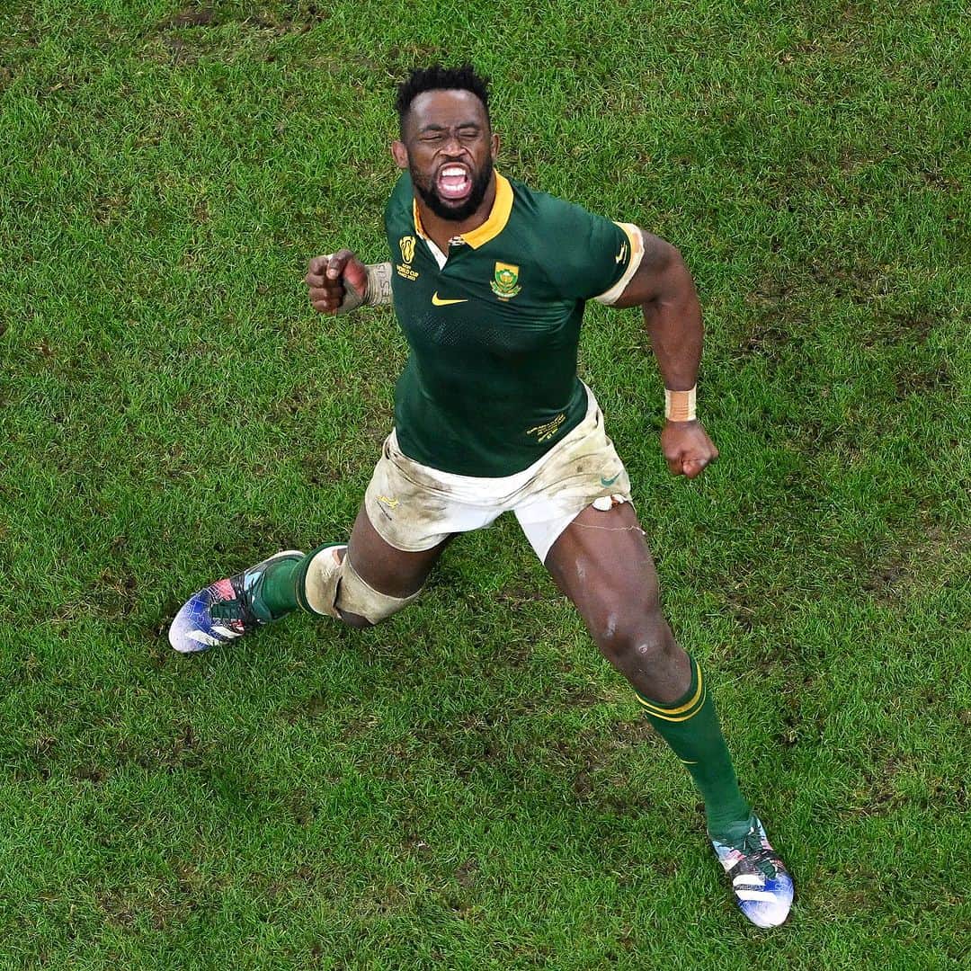 ラグビーワールドカップさんのインスタグラム写真 - (ラグビーワールドカップInstagram)「試合終了直後に感情を爆発させる 南アフリカの選手たち❤️‍🔥  #ラグビーワールドカップ2023 #RWC2023 | #NZLvRSA #RWCFinal」10月29日 6時51分 - rugbyworldcupjp