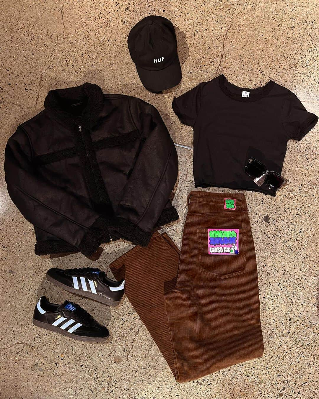 zumiezのインスタグラム：「It’s fall time 🍂 Shop #EMPYRE in not only corduroy pants but lined jackets & baby tees this season! ⛅️✨  @zumiez #zumiez #empyredenim #empyrecorduroy #fall #fallcolors #falloutfits #huf #hufworldwide #adidas #adidasskateboarding #adidassamba #samba #carlsbad #oceanside #sandiego #orangecounty #oc #california」