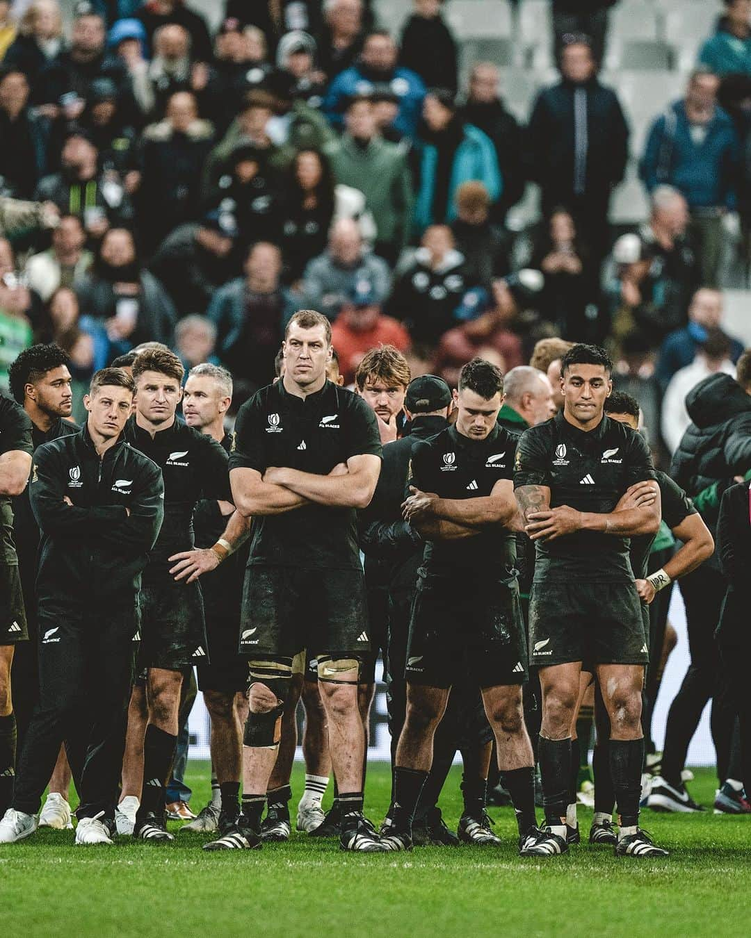 All Blacksのインスタグラム：「Thank you for all your kind messages of support. This one hurts, but we are always grateful and blessed to have such amazing support around the world 🖤  #RWCFinal」