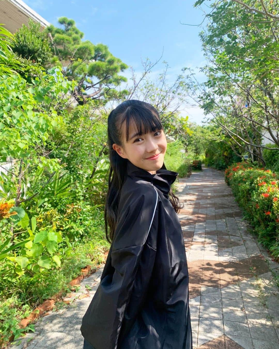 東恩納瑠花さんのインスタグラム写真 - (東恩納瑠花Instagram)「🌱✨ るか🍒  #japan #沖縄 #okinawa #sweetcherrypeppers   #scp  #モデル #colors沖縄 #アイドル #idol #美少女図鑑 #沖縄美少女図鑑」10月29日 8時26分 - ruka.ru_ru