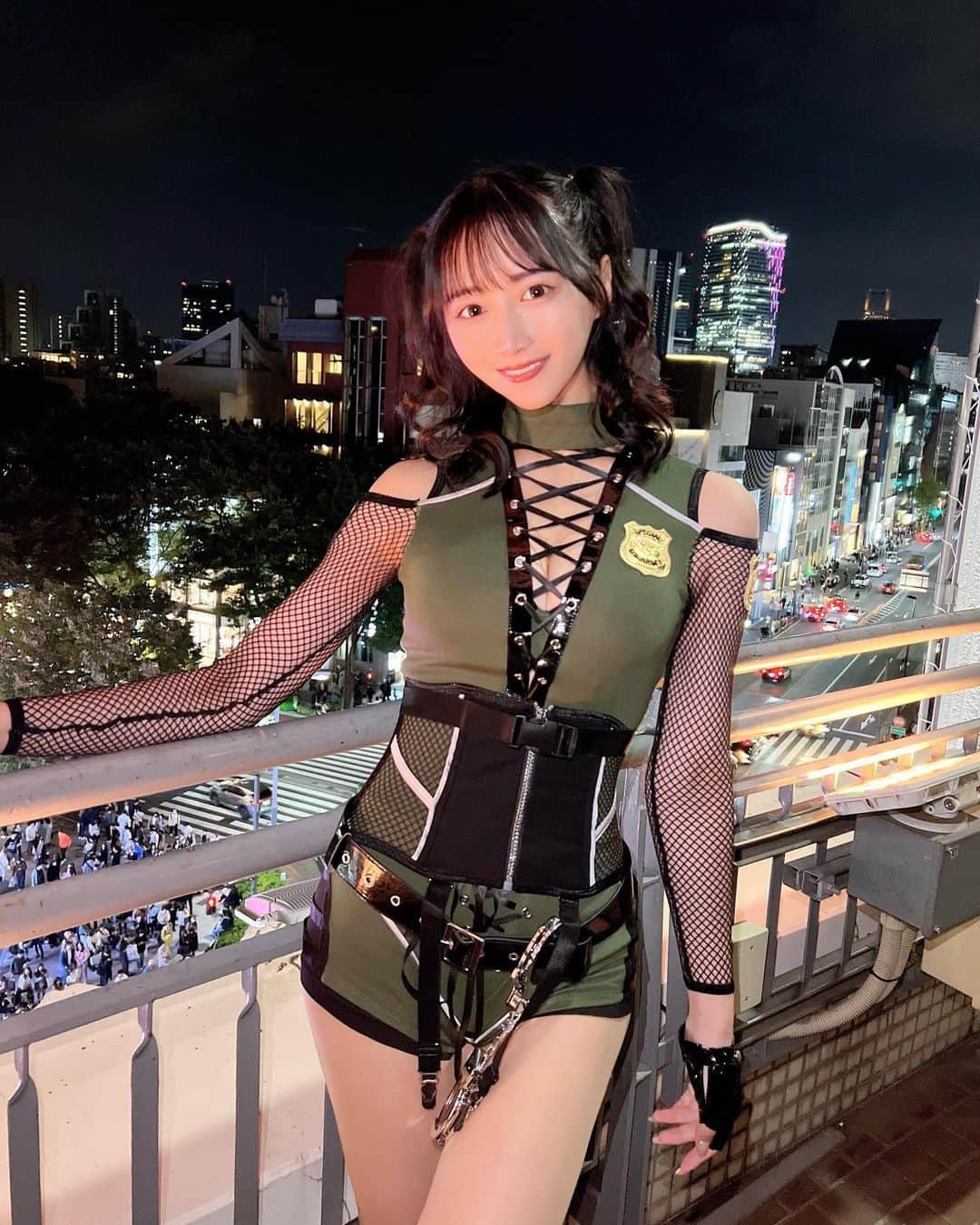 のインスタグラム：「もうすぐハロウィン🎃仮装する？ この衣装は提供マリームーンさんのだよ🌙  #1日1川瀬#ハロウィン#ハロウィンコスプレ」